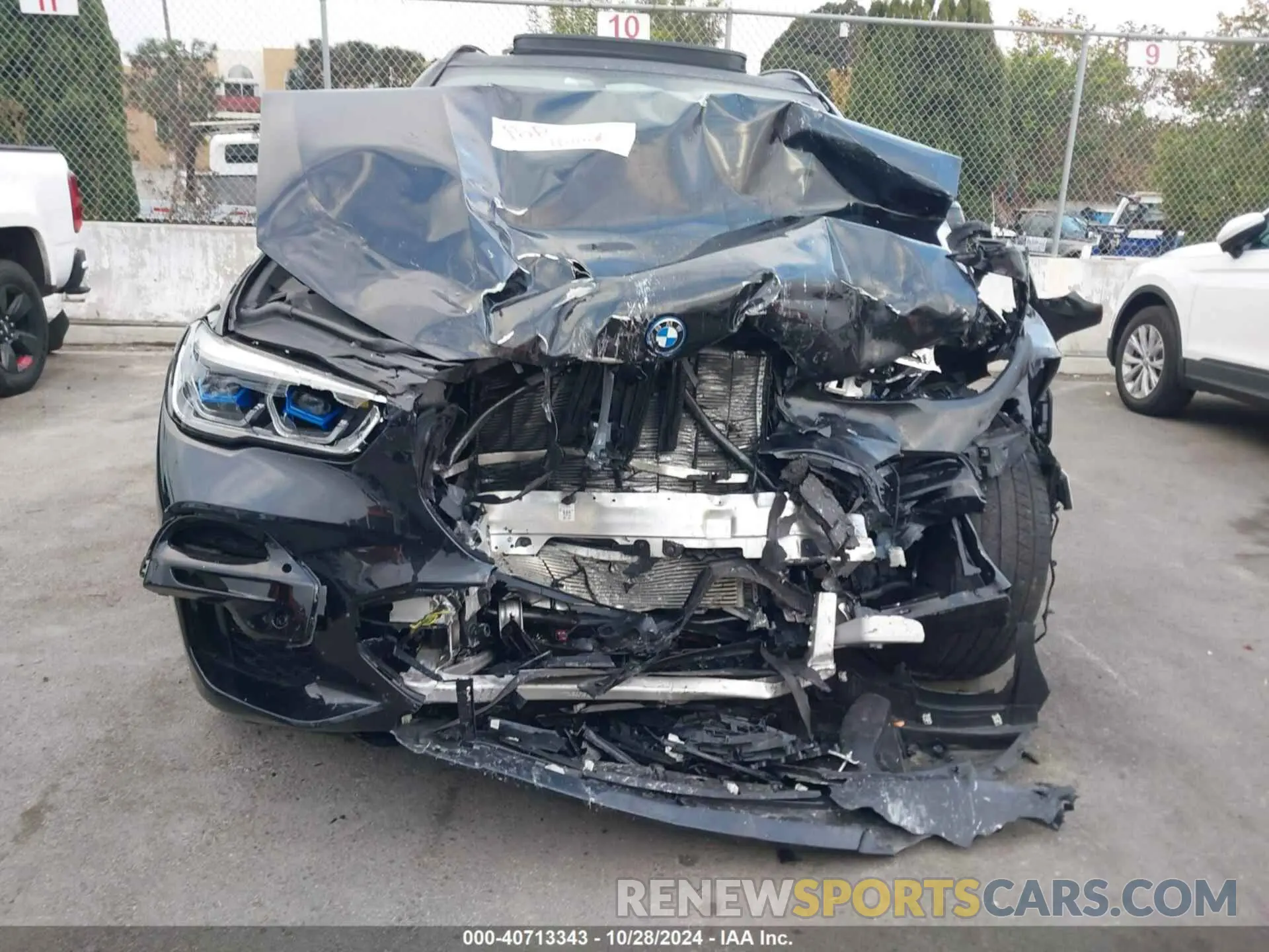 16 Photograph of a damaged car 5UXTA6C02P9P59732 BMW X5 PHEV 2023