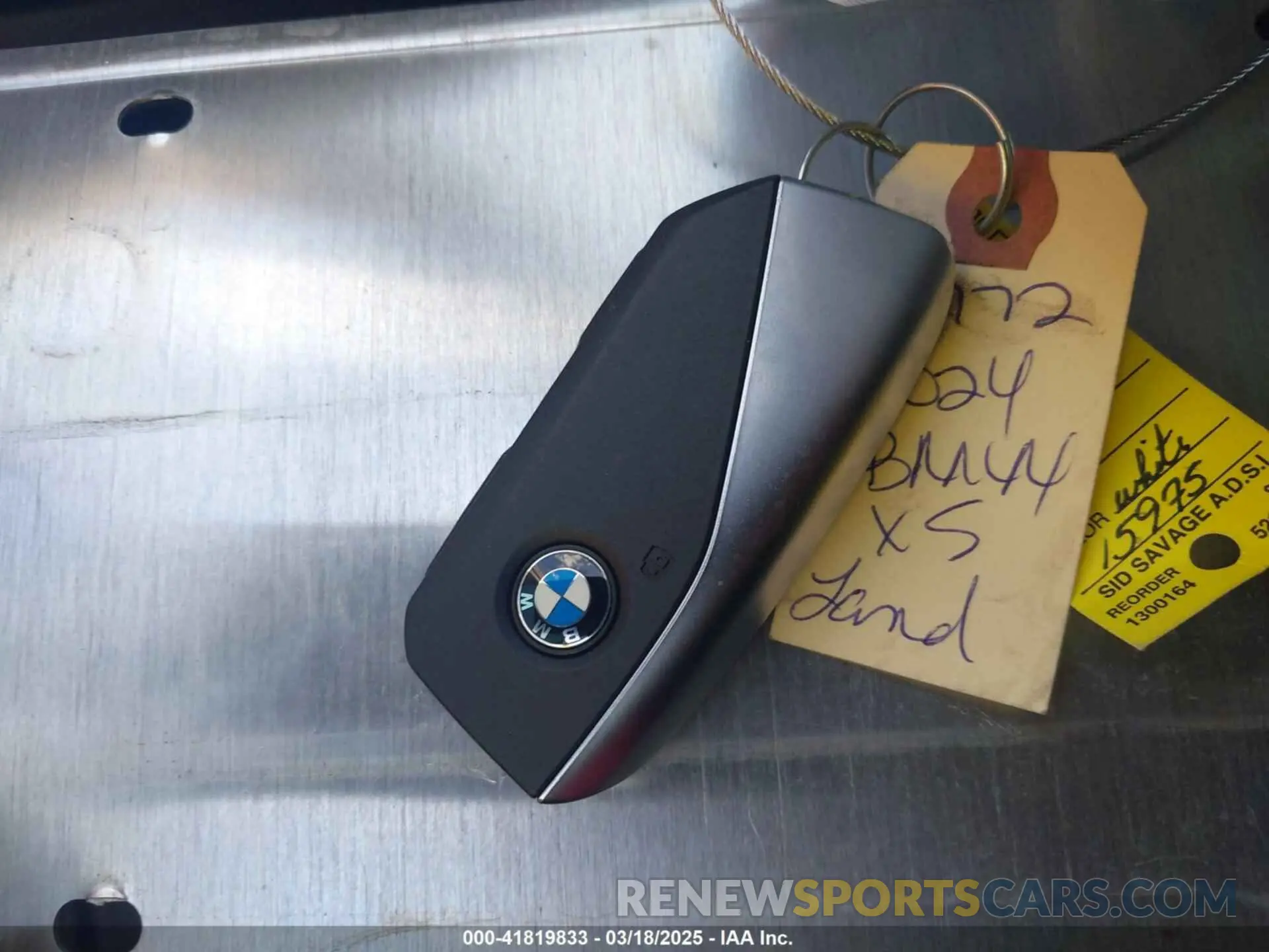 11 Photograph of a damaged car 5UX43EU05R9T41661 BMW X5 PHEV 2024