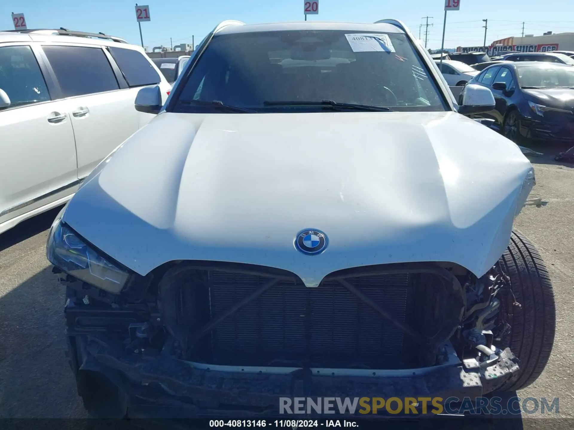 13 Photograph of a damaged car 5UX43EU08R9T33098 BMW X5 PHEV 2024