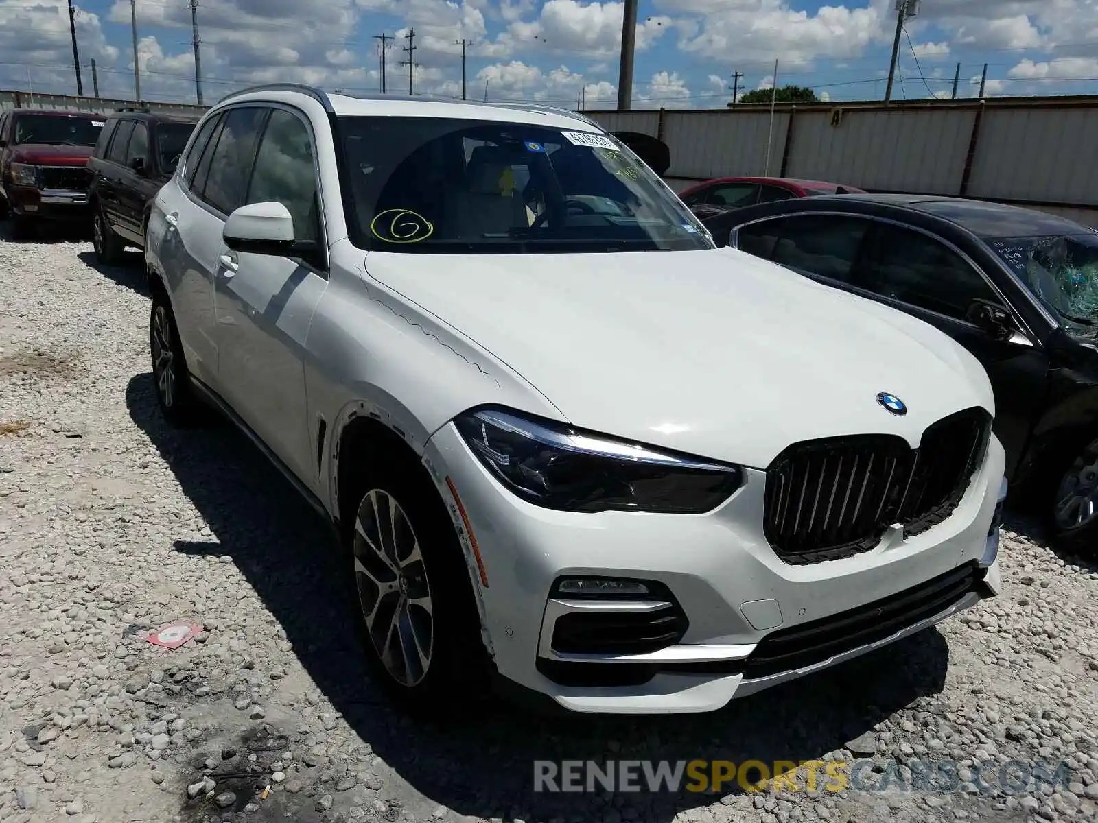 1 Photograph of a damaged car 5UXCR4C05LLT18333 BMW X5 SDRIVE 2020