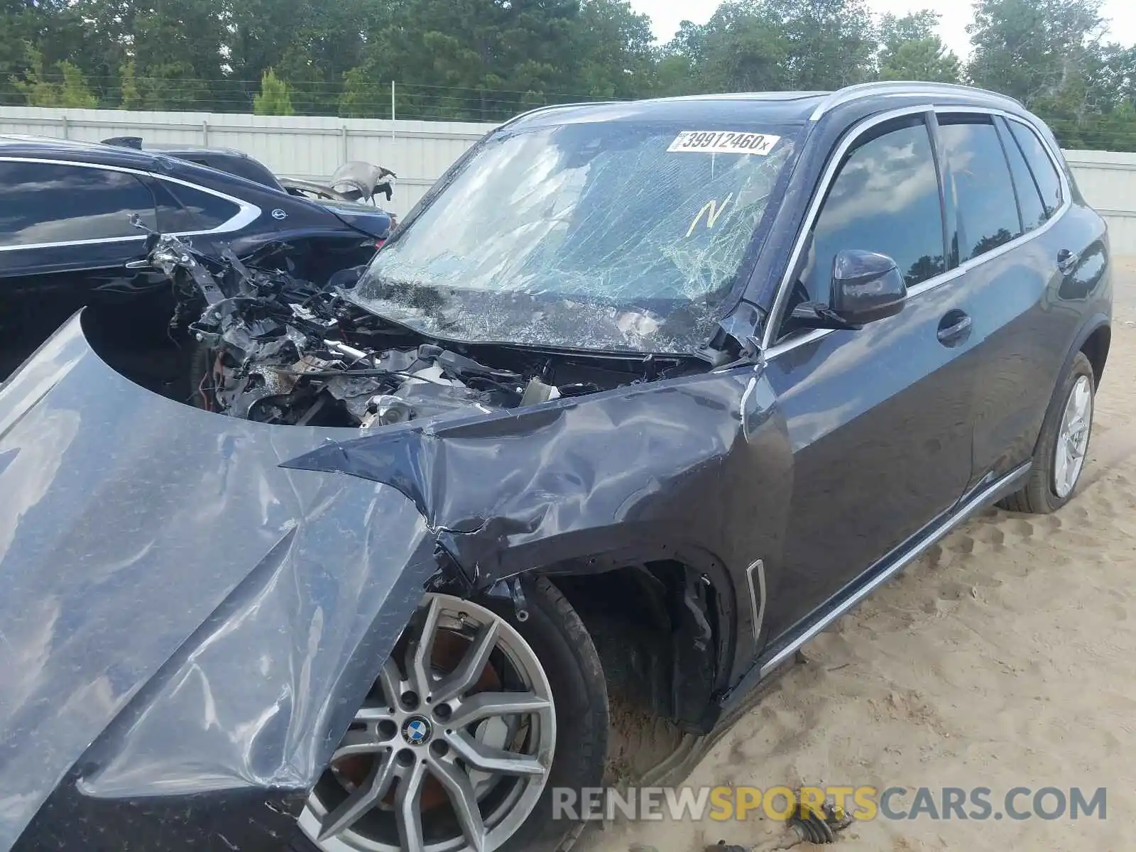 2 Photograph of a damaged car 5UXCR4C08LLE30739 BMW X5 SDRIVE 2020