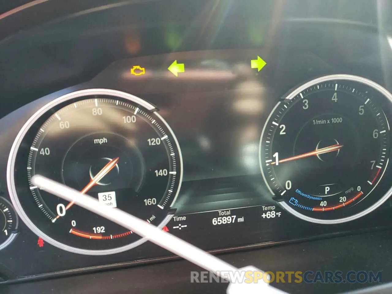9 Photograph of a damaged car 5UXKU0C5XK0H99519 BMW X6 2019