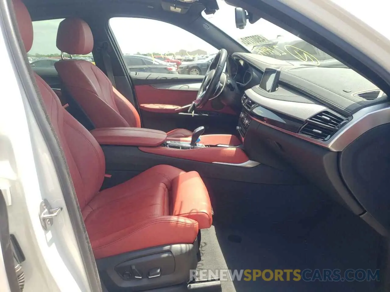 5 Photograph of a damaged car 5UXKU2C50K0Z64471 BMW X6 2019