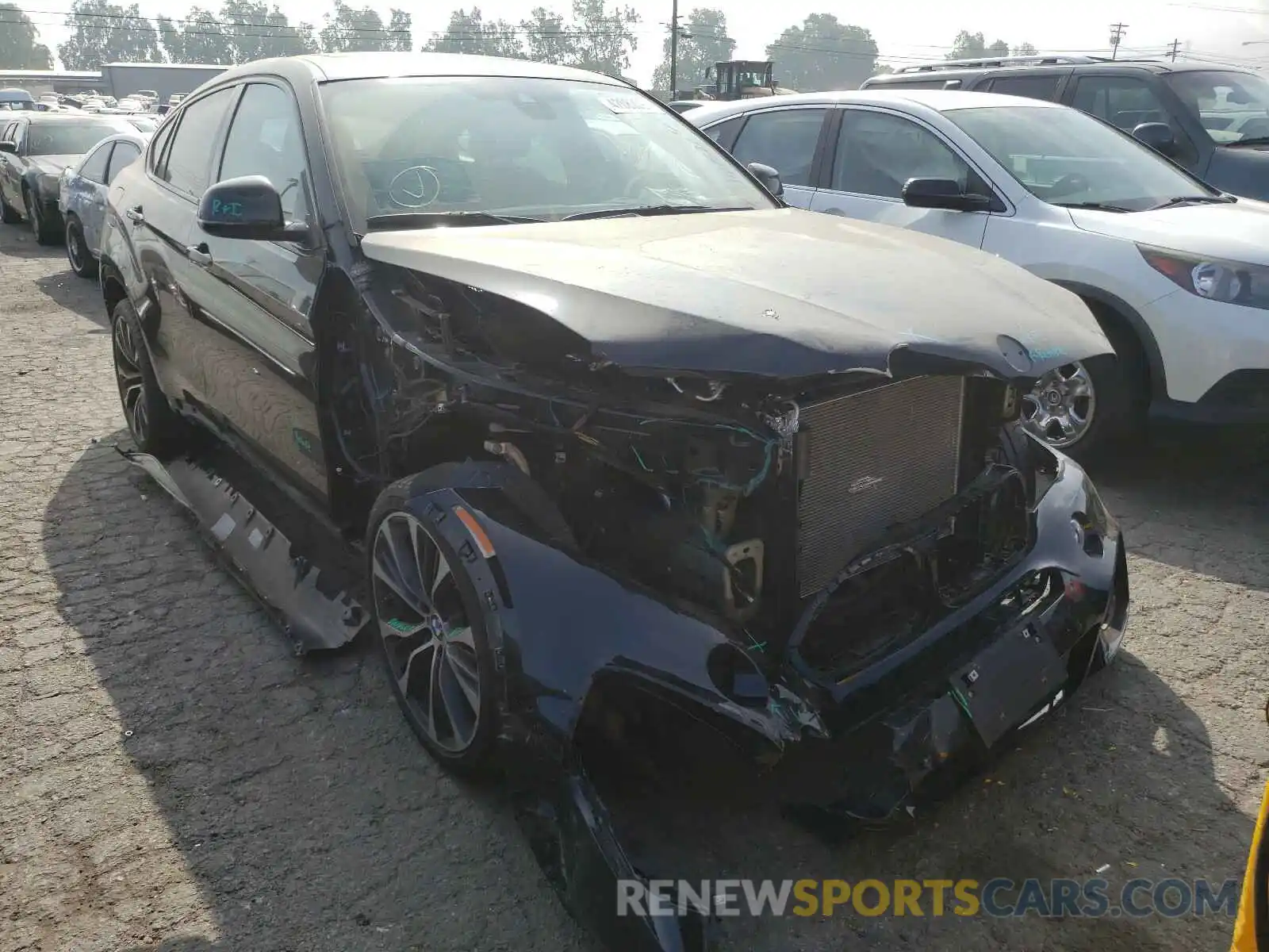 1 Photograph of a damaged car 5UXKU2C51K0Z64396 BMW X6 2019