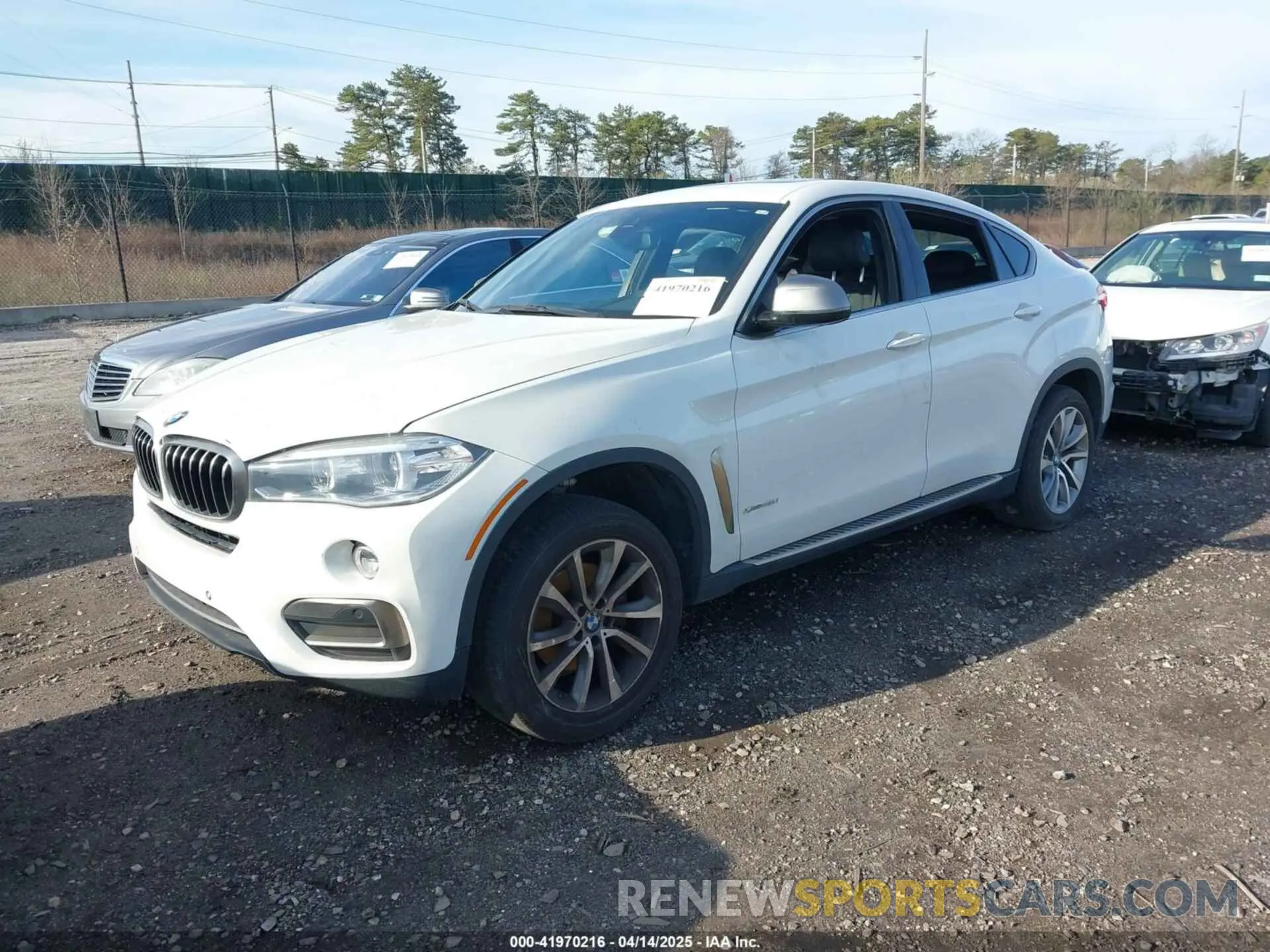 2 Photograph of a damaged car 5UXKU2C52K0Z64519 BMW X6 2019