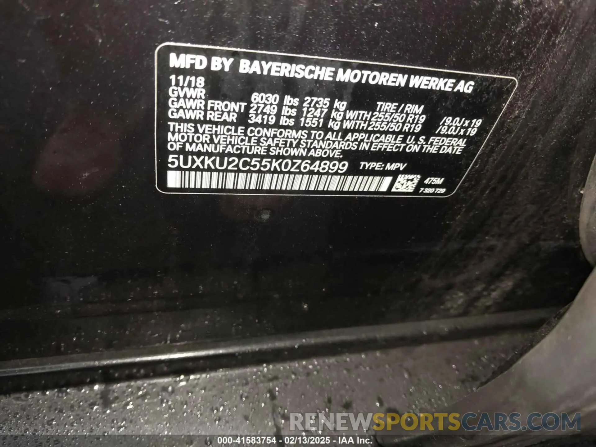 9 Photograph of a damaged car 5UXKU2C55K0Z64899 BMW X6 2019