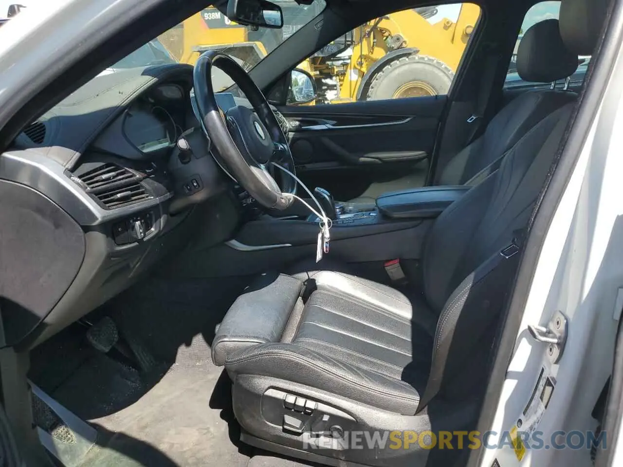 7 Photograph of a damaged car 5UXKU2C57K0Z64306 BMW X6 2019