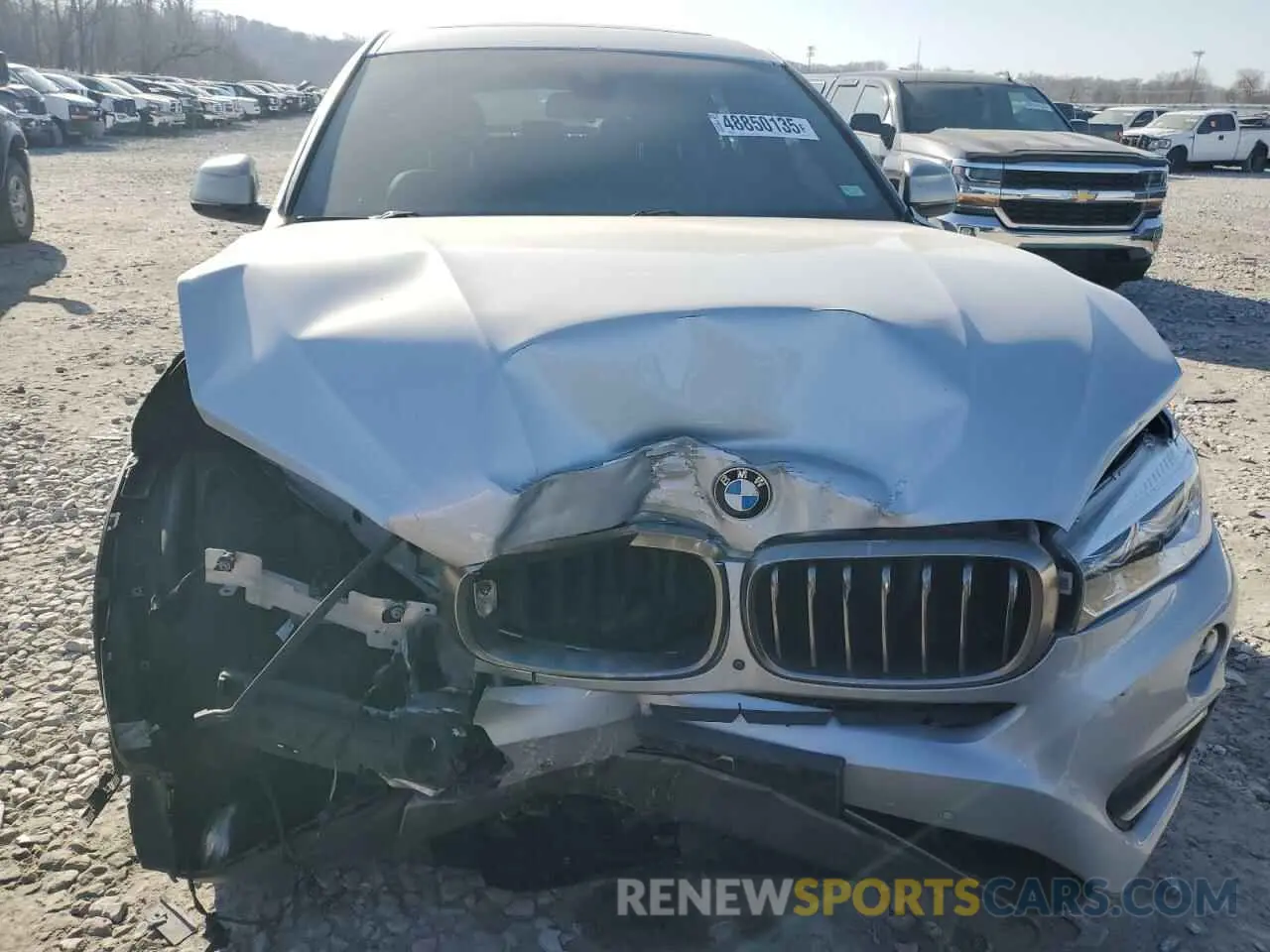 5 Photograph of a damaged car 5UXKU2C58K0Z63536 BMW X6 2019