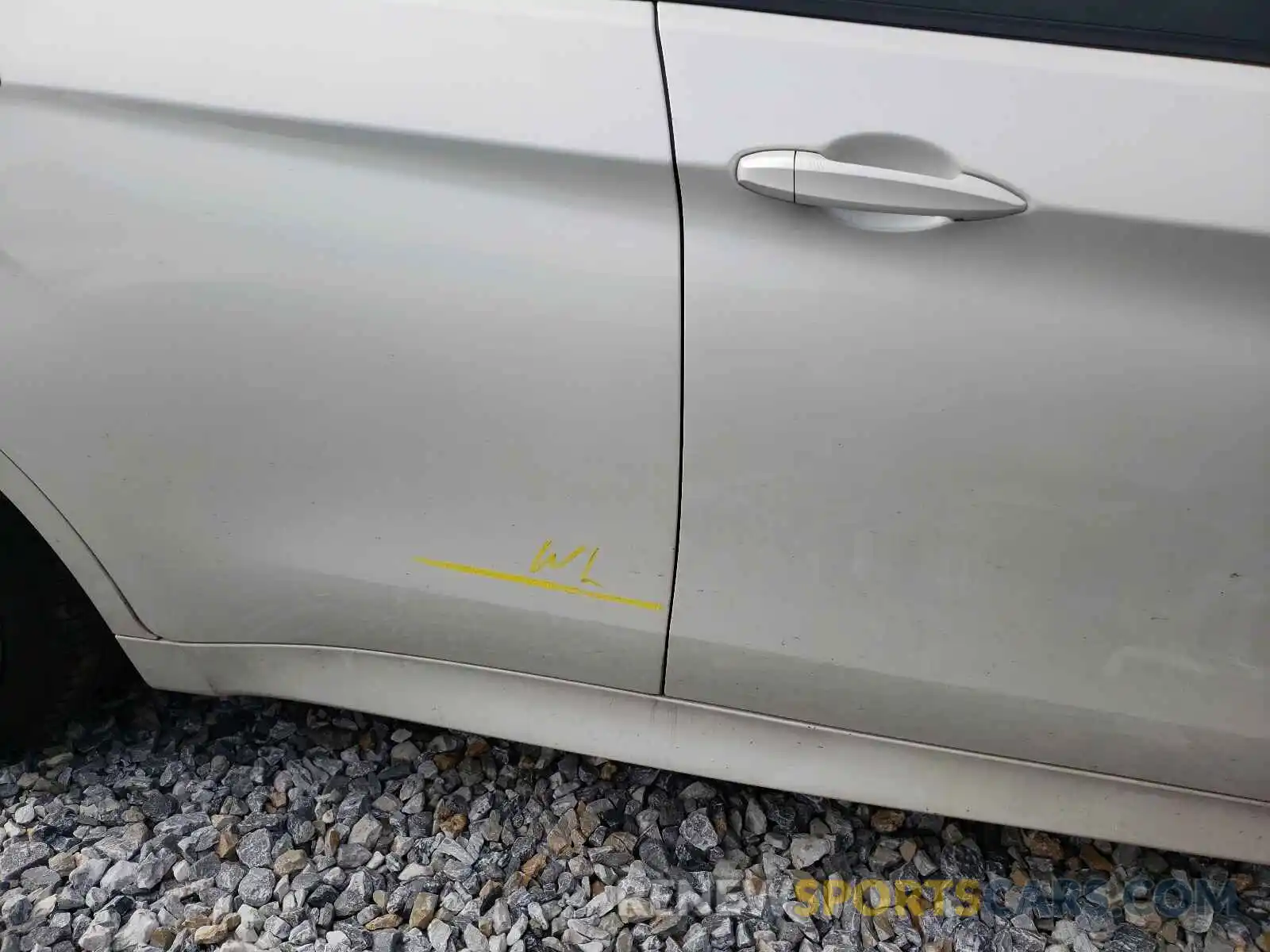 9 Photograph of a damaged car 5UXKU2C58K0Z65044 BMW X6 2019