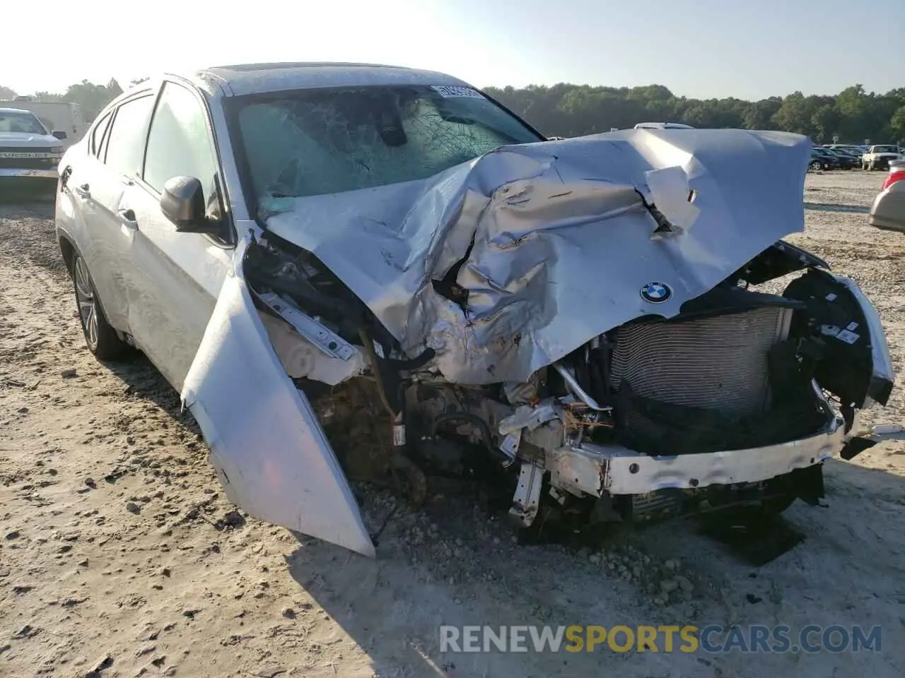 9 Photograph of a damaged car 5UXKU2C58K0Z65965 BMW X6 2019