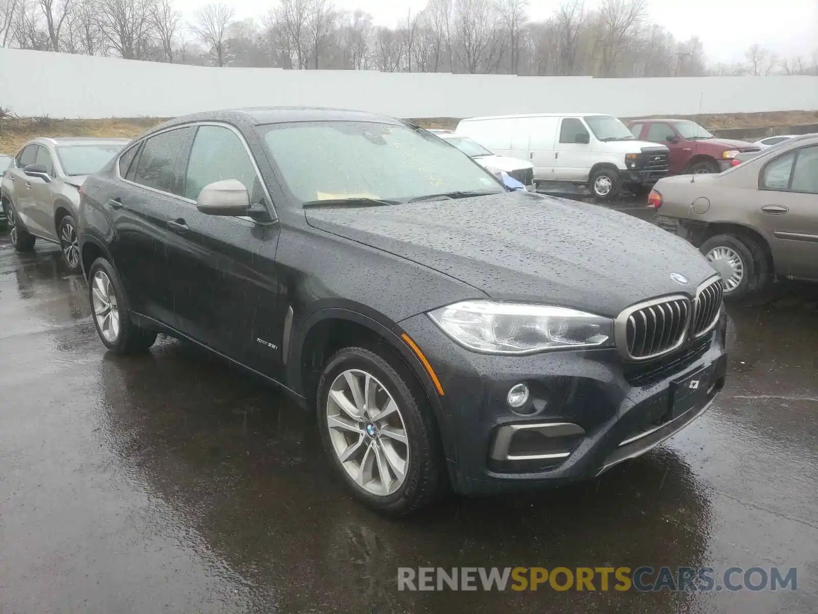 1 Photograph of a damaged car 5UXKU2C59K0Z63982 BMW X6 2019