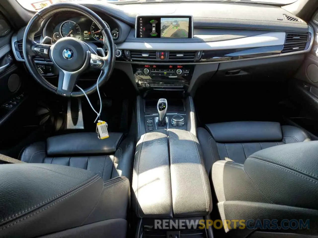 8 Photograph of a damaged car 5UXKU2C5XK0Z63652 BMW X6 2019