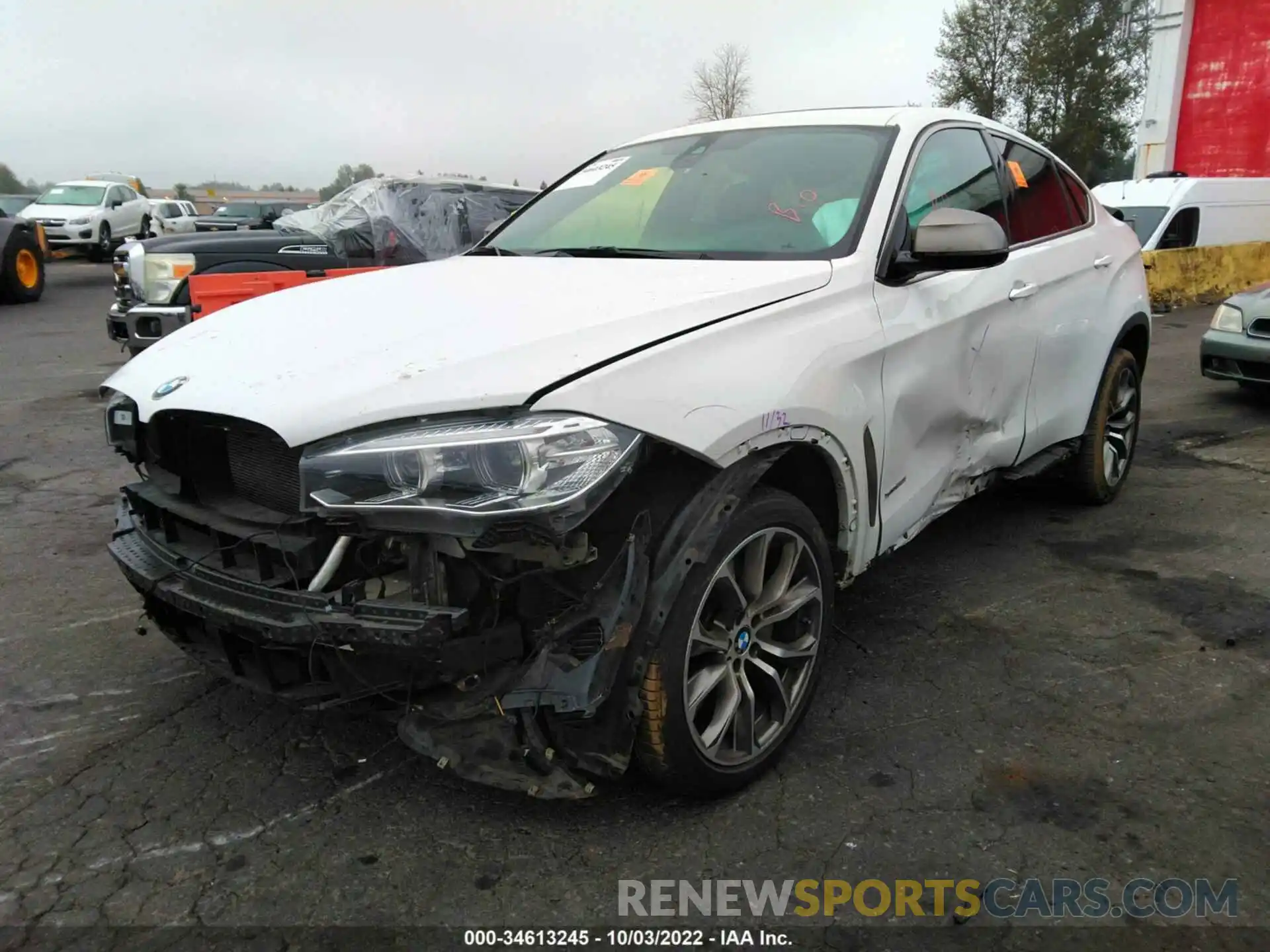 2 Photograph of a damaged car 5UXKU6C57KLP60448 BMW X6 2019