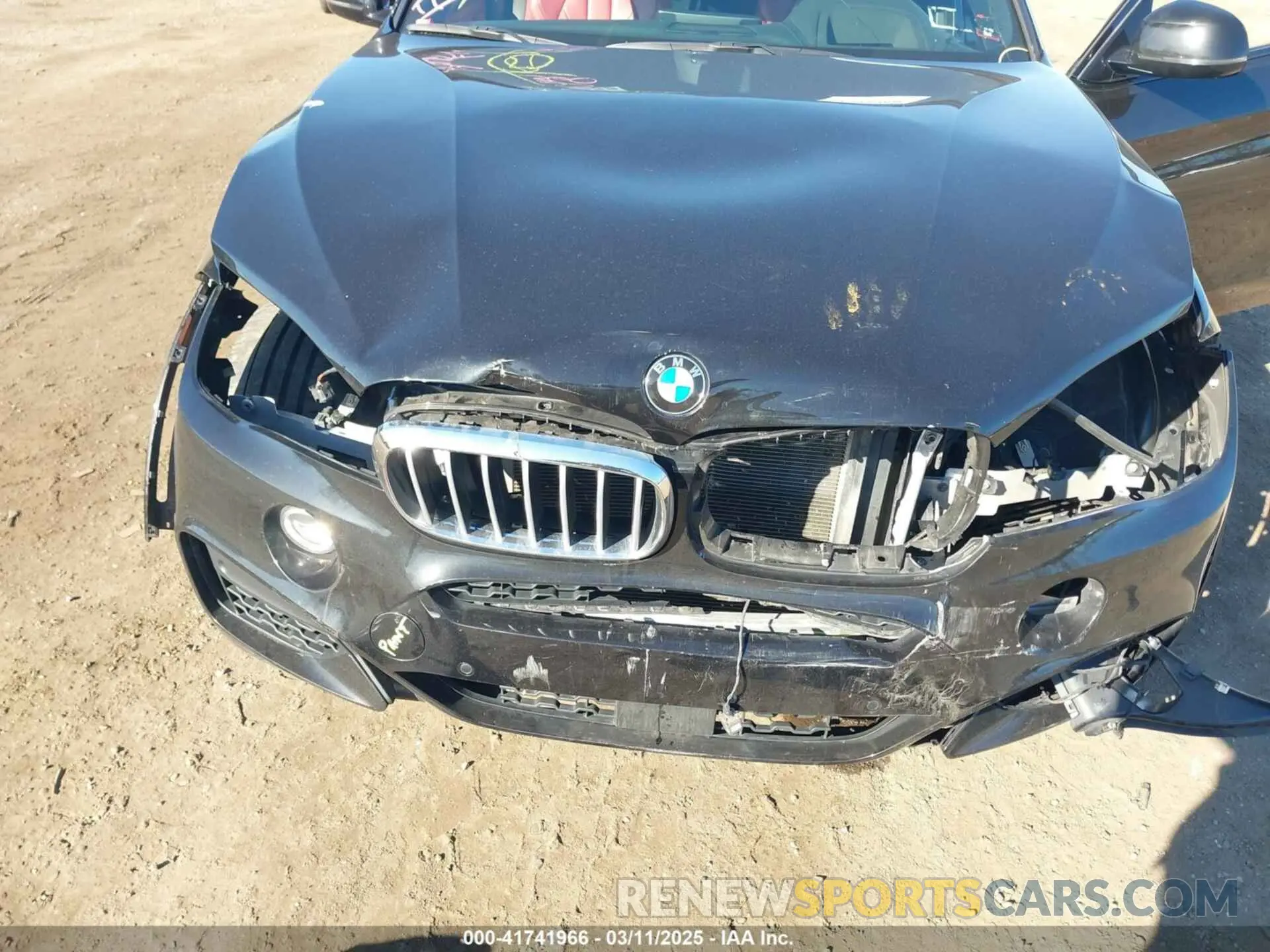 6 Photograph of a damaged car 5UXKU6C59KLP60659 BMW X6 2019