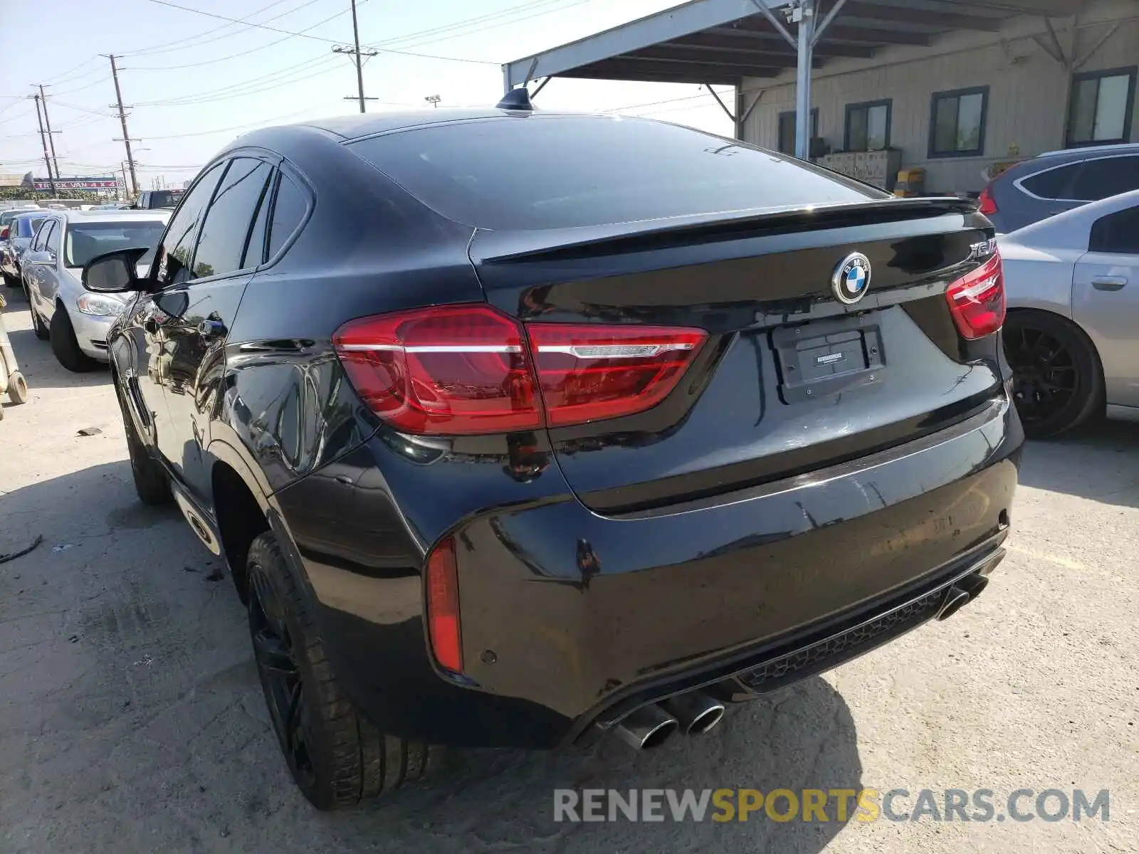 3 Photograph of a damaged car 5YMKW8C53K0Y74916 BMW X6 2019