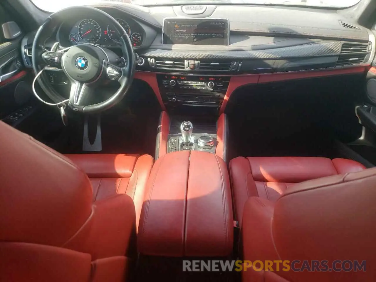 8 Photograph of a damaged car 5YMKW8C58K0Y74961 BMW X6 2019