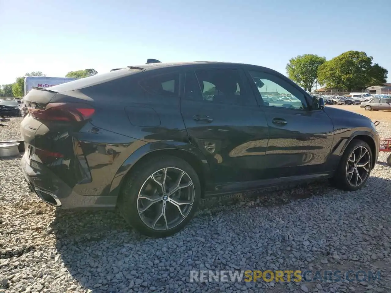 3 Photograph of a damaged car 5UXCY4C00L9C18384 BMW X6 2020