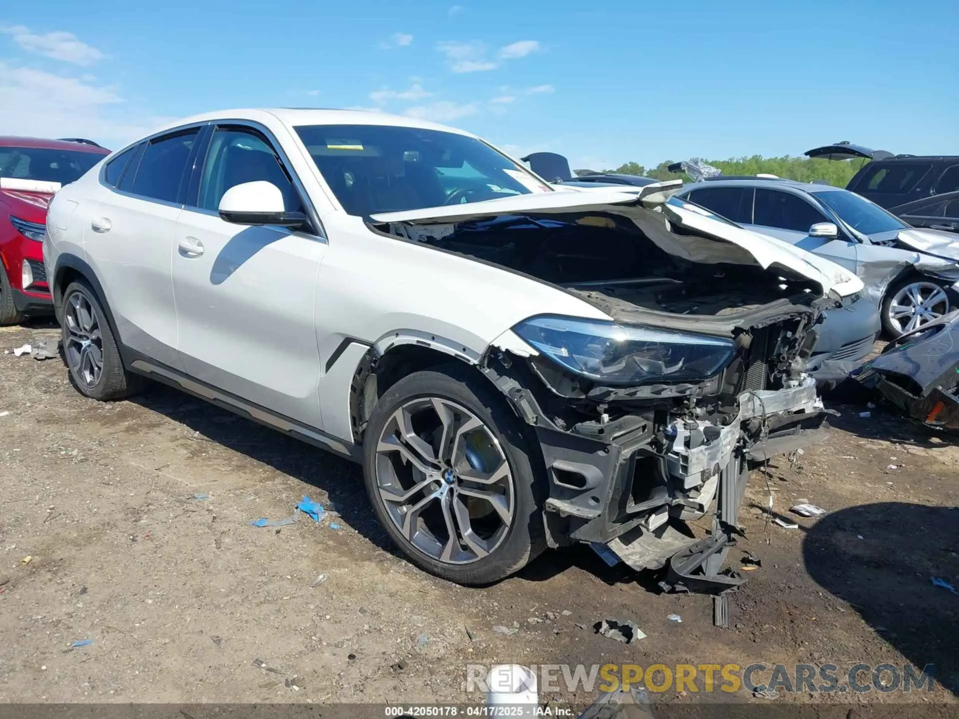 1 Photograph of a damaged car 5UXCY4C00L9D63232 BMW X6 2020