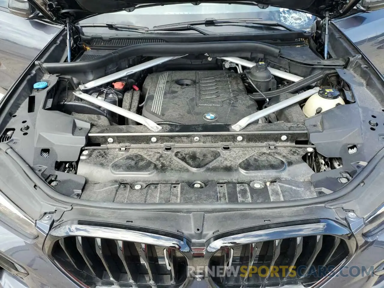 12 Photograph of a damaged car 5UXCY4C03L9C59799 BMW X6 2020