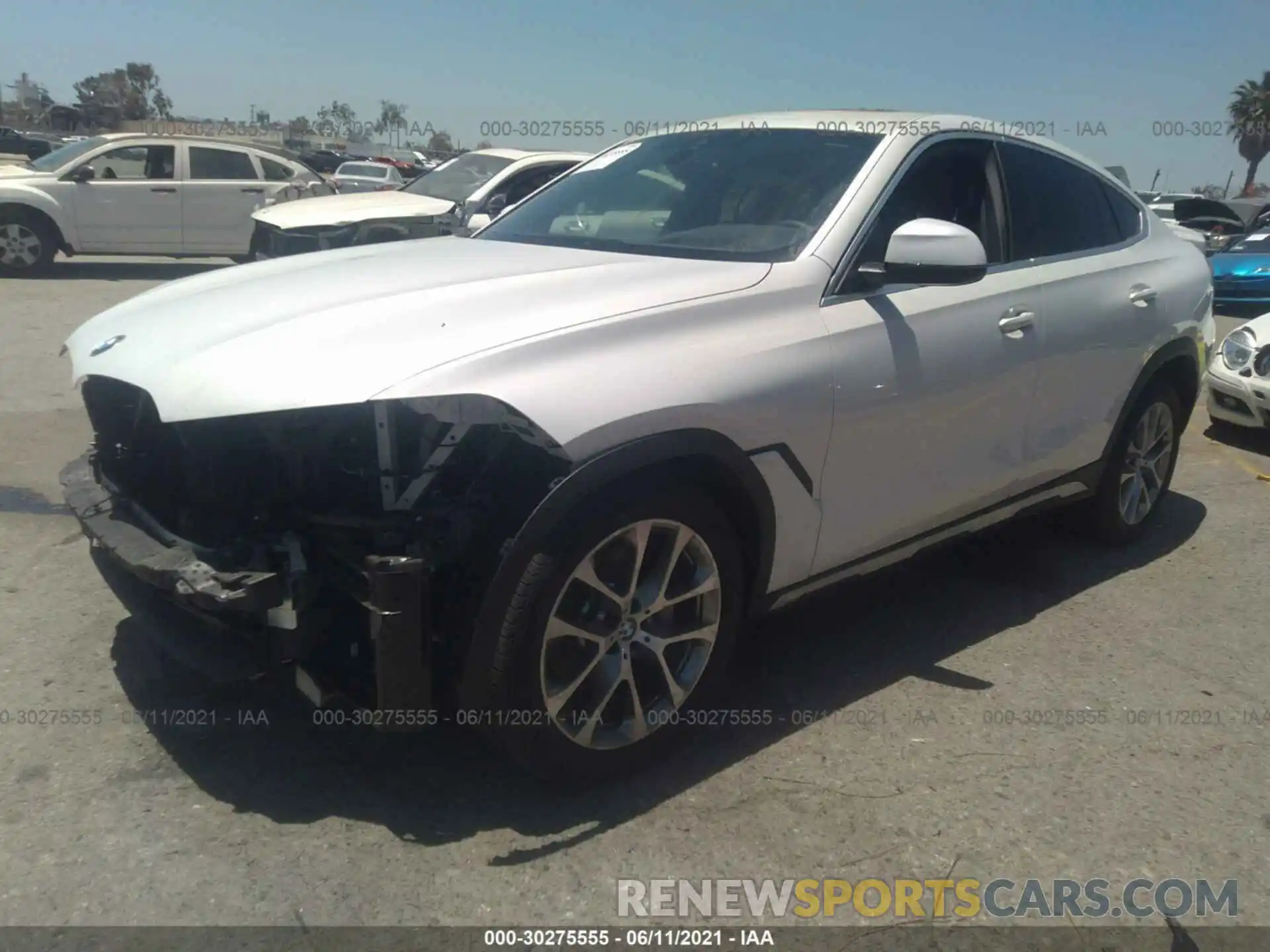 2 Photograph of a damaged car 5UXCY4C03L9D52628 BMW X6 2020