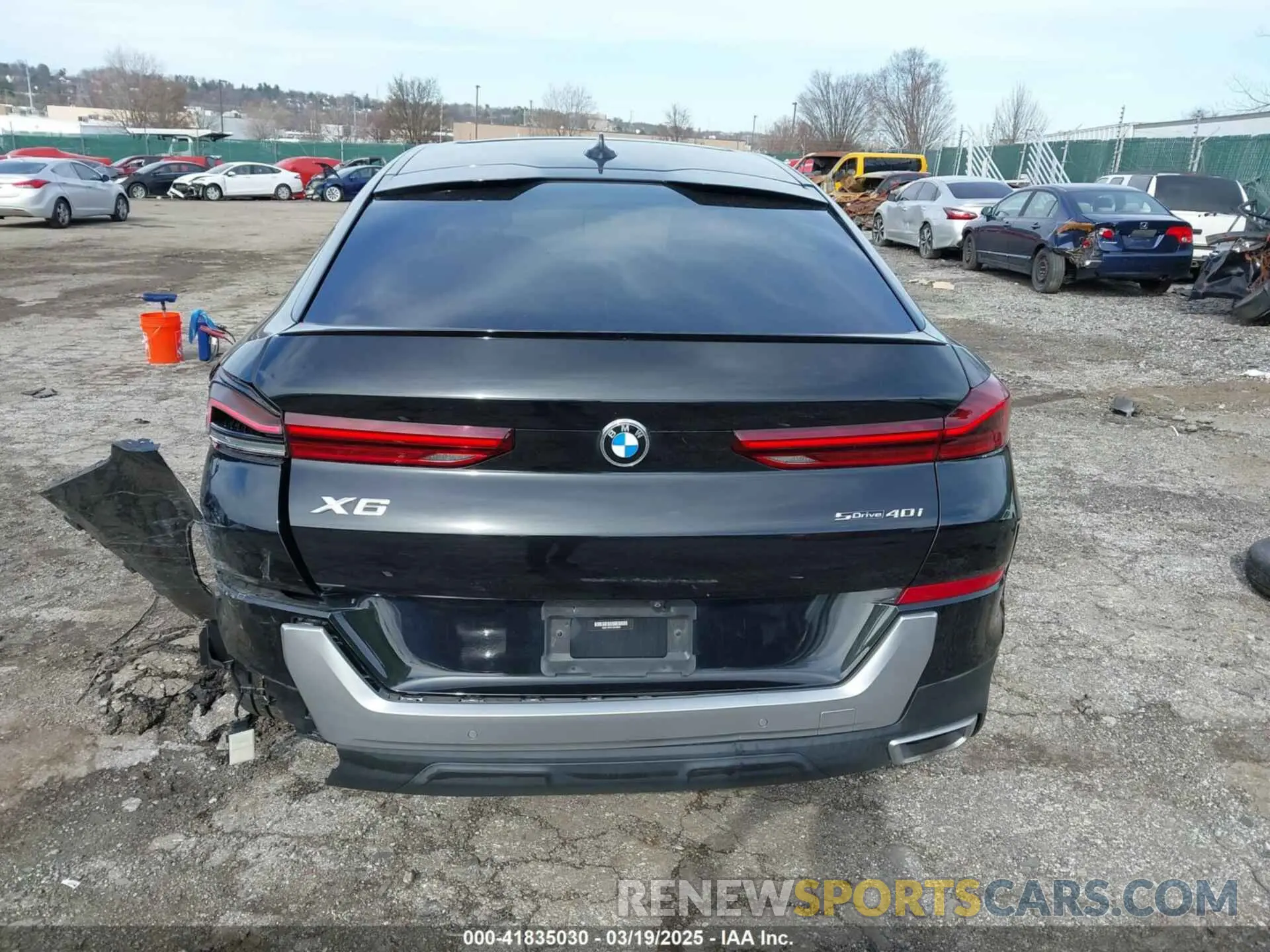 16 Photograph of a damaged car 5UXCY4C07L9D48002 BMW X6 2020