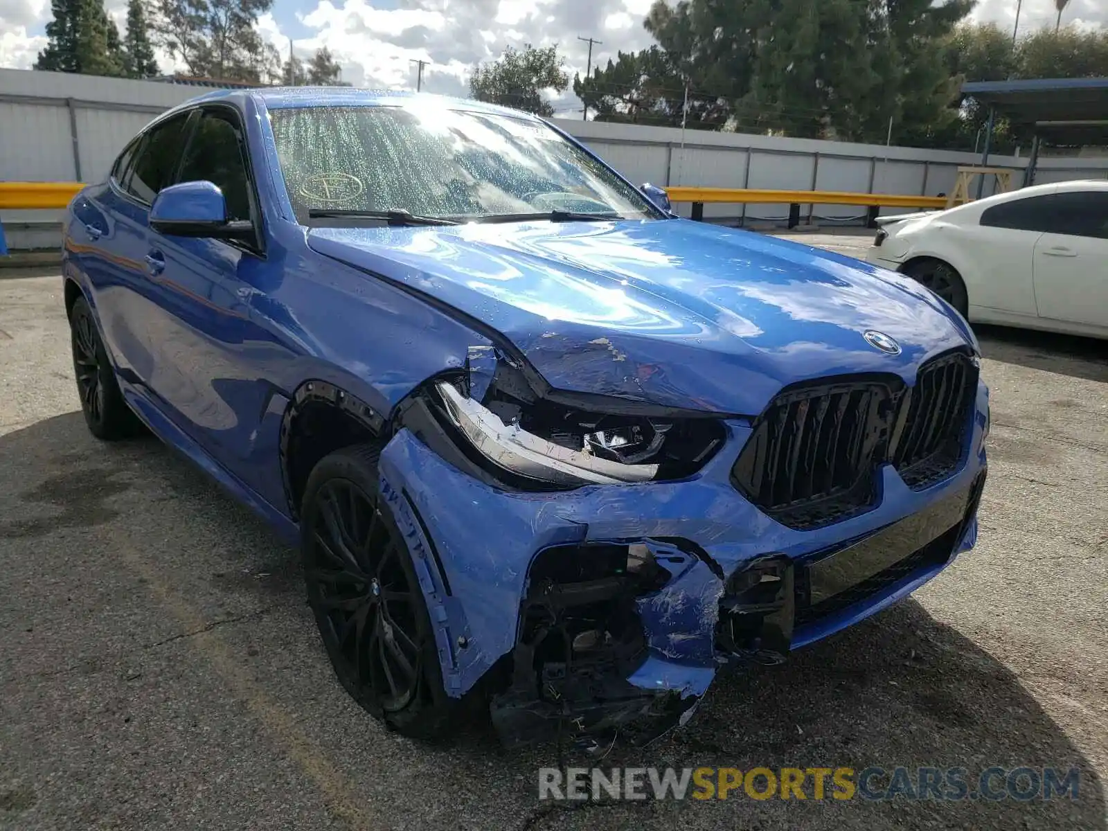 1 Photograph of a damaged car 5UXCY4C0XL9C49898 BMW X6 2020