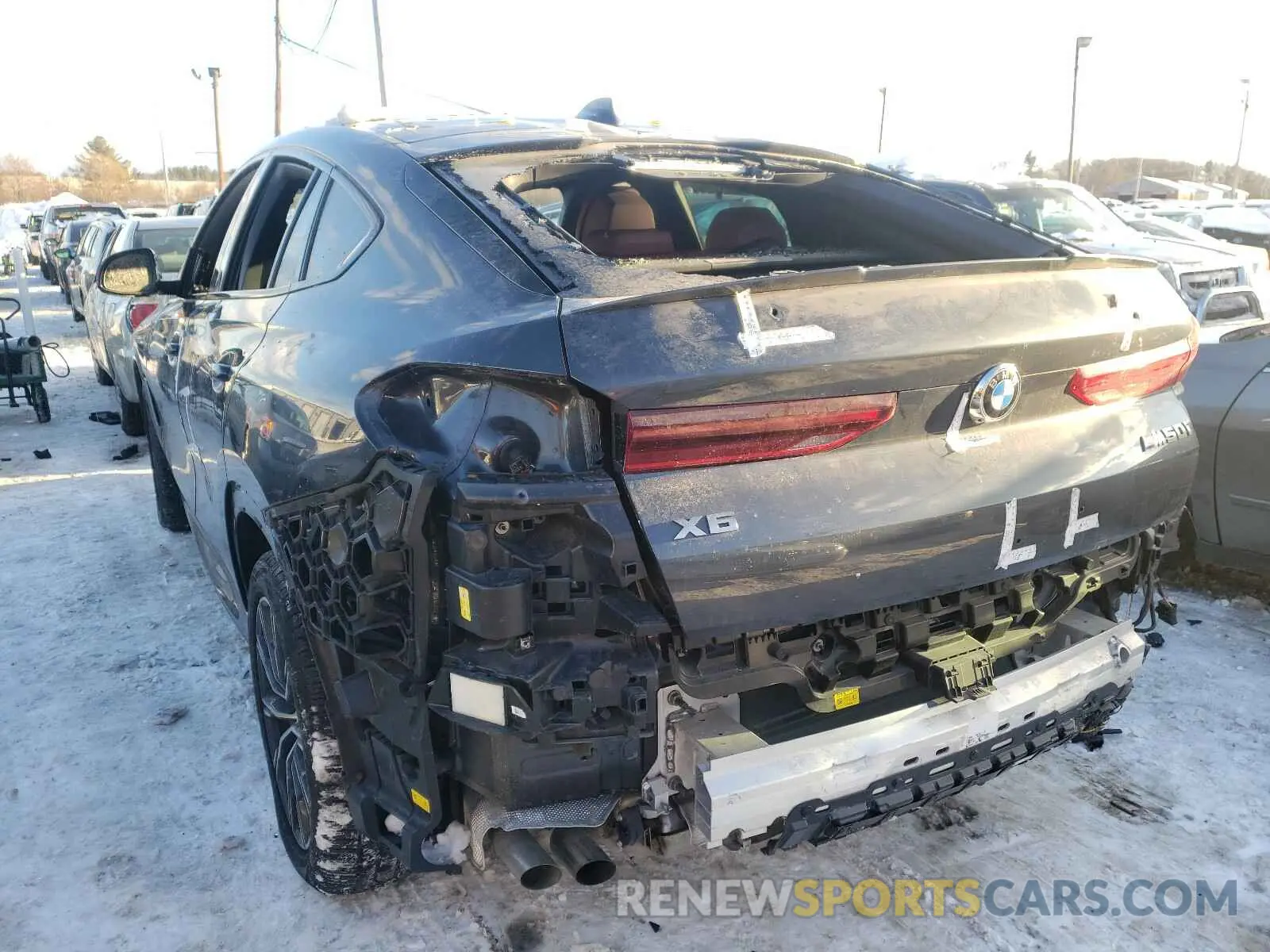 10 Photograph of a damaged car 5UXCY8C02L9B11294 BMW X6 2020