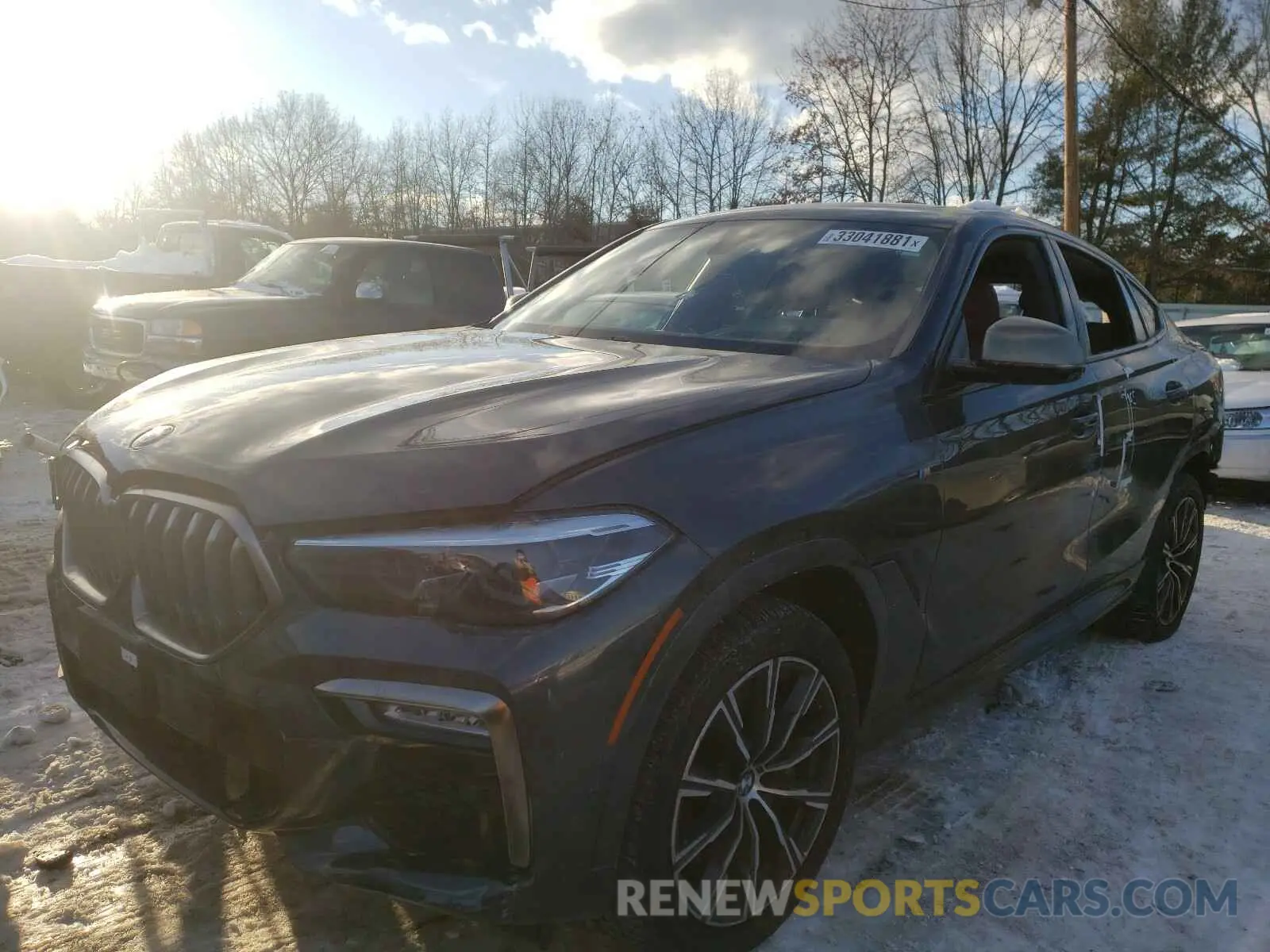 2 Photograph of a damaged car 5UXCY8C02L9B11294 BMW X6 2020