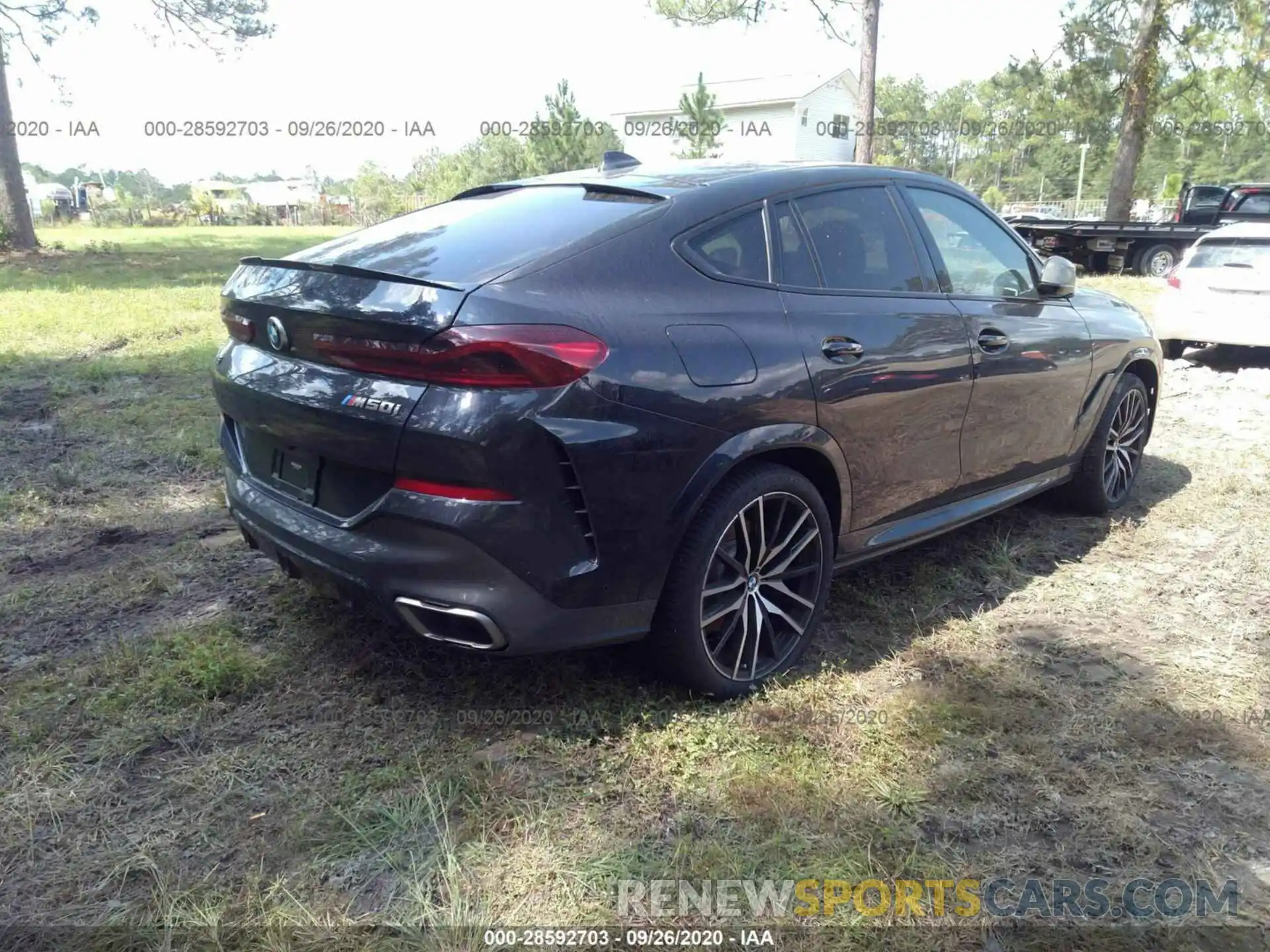 4 Photograph of a damaged car 5UXCY8C02L9B58583 BMW X6 2020