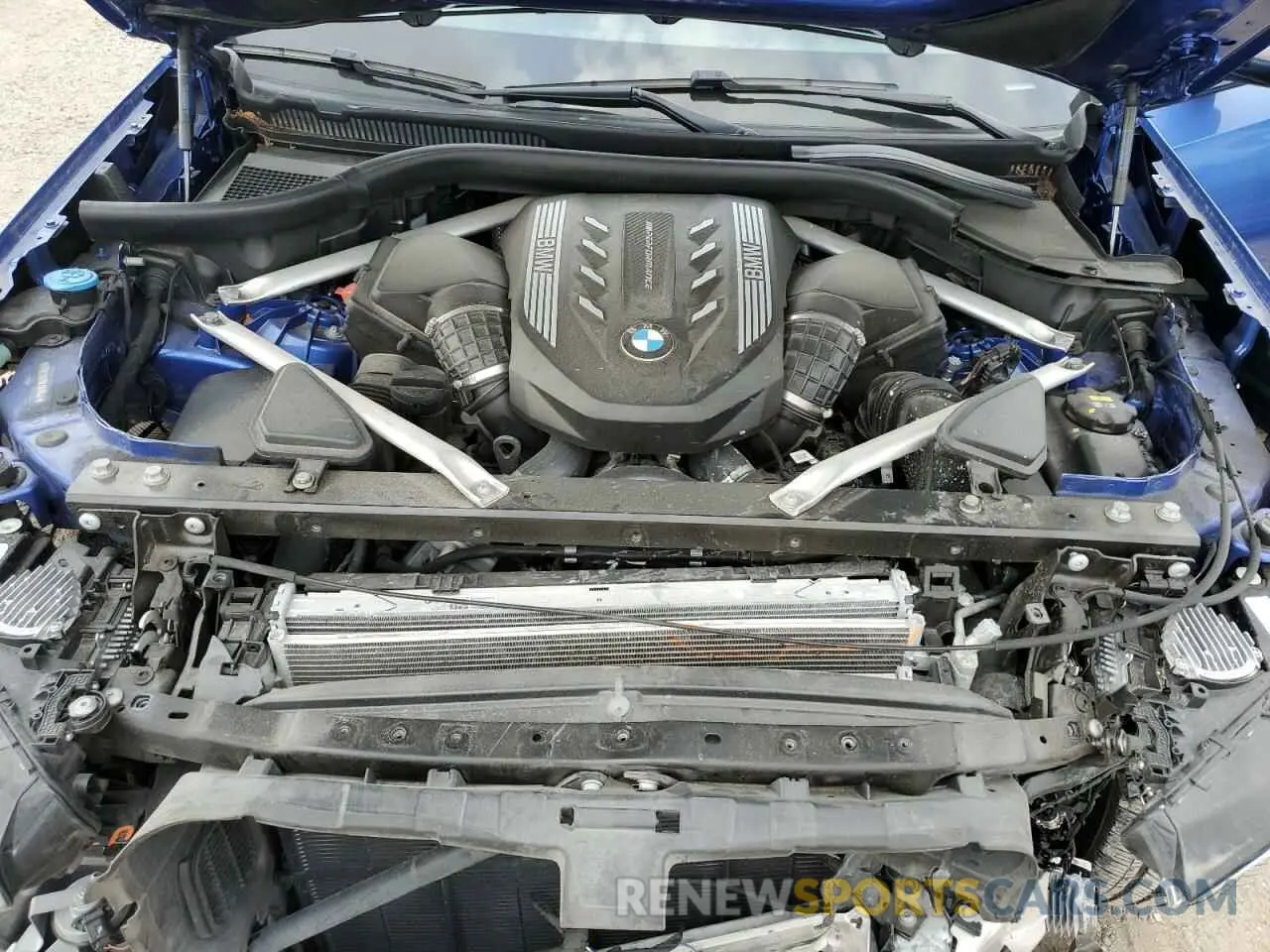 12 Photograph of a damaged car 5UXCY8C05L9B18644 BMW X6 2020