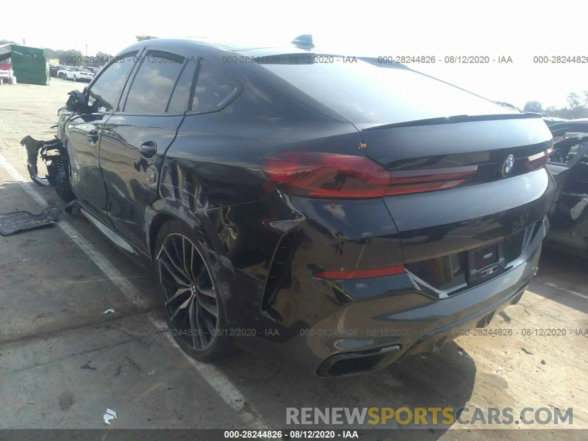 3 Photograph of a damaged car 5UXCY8C06L9C33060 BMW X6 2020