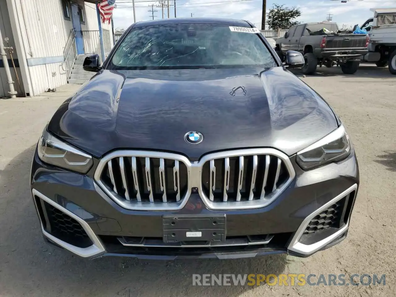 5 Photograph of a damaged car 5UXCY4C03M9F94983 BMW X6 2021