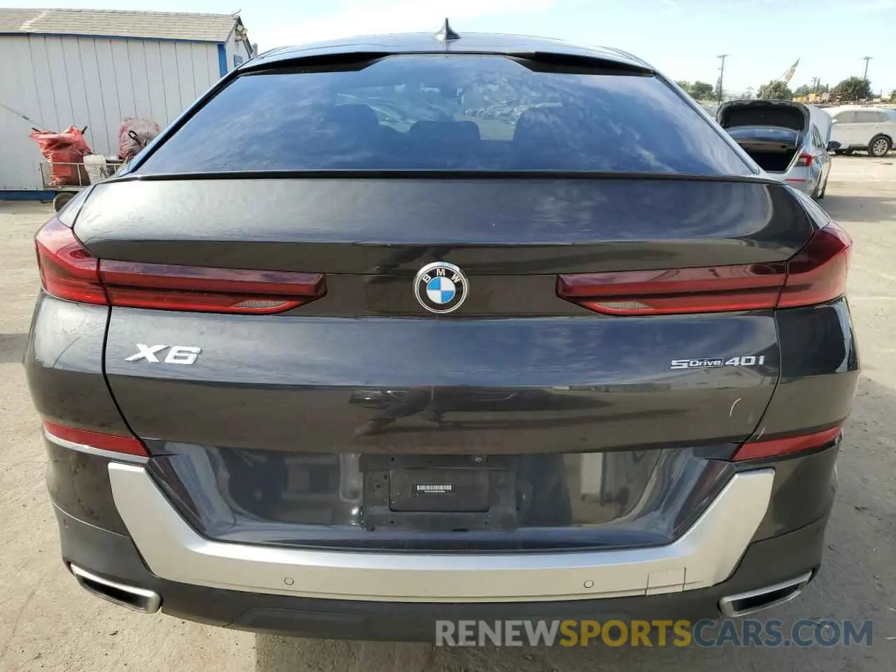 6 Photograph of a damaged car 5UXCY4C03M9F94983 BMW X6 2021
