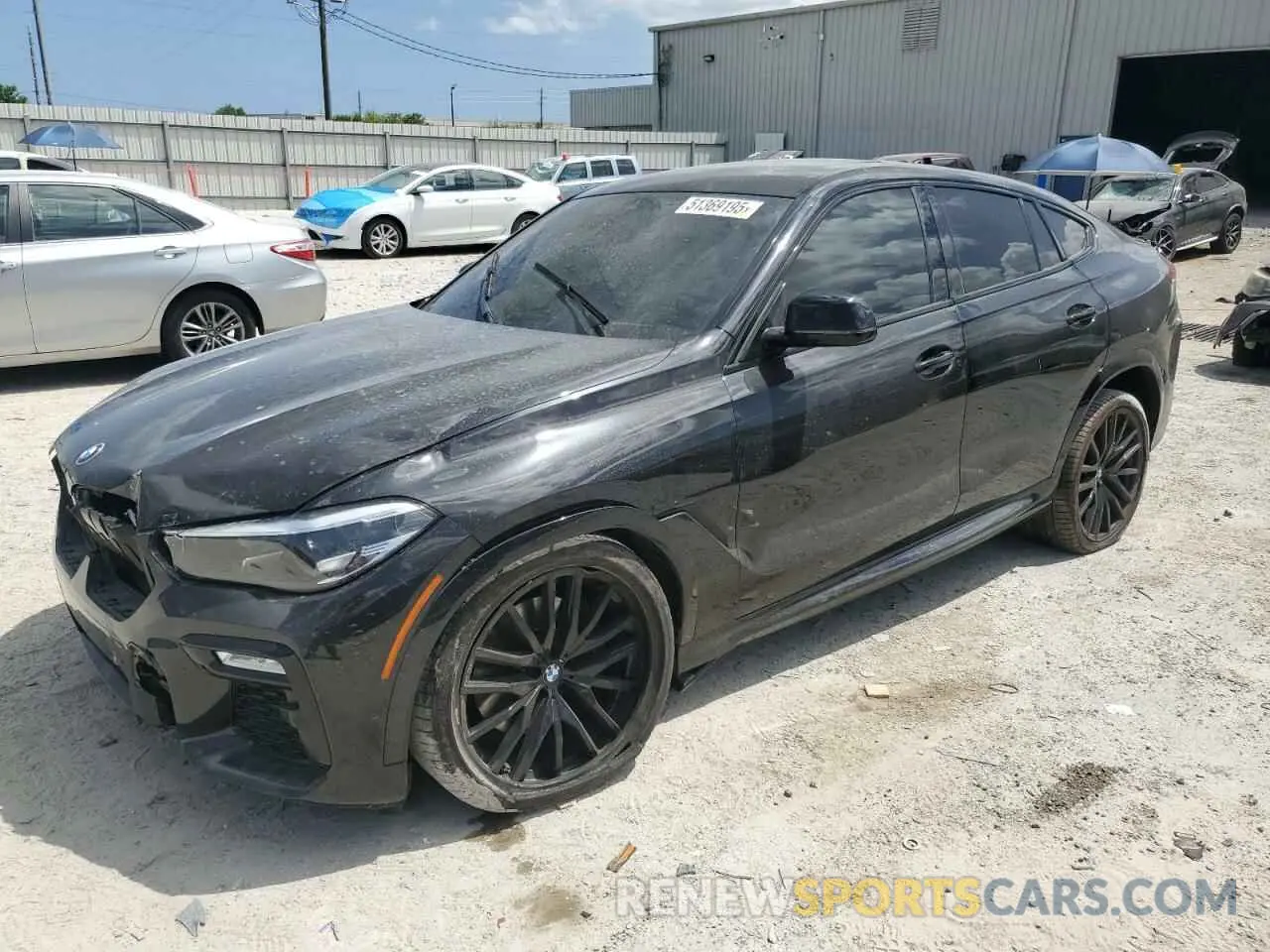 1 Photograph of a damaged car 5UXCY4C06M9E46777 BMW X6 2021