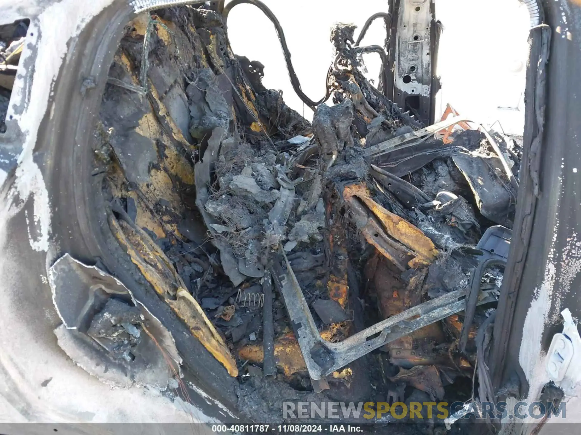 8 Photograph of a damaged car 5UXCY4C07M9F94968 BMW X6 2021