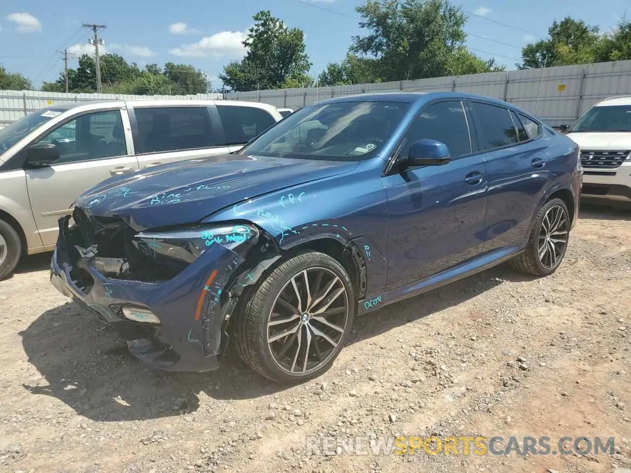 1 Photograph of a damaged car 5UXCY6C03M9F48971 BMW X6 2021