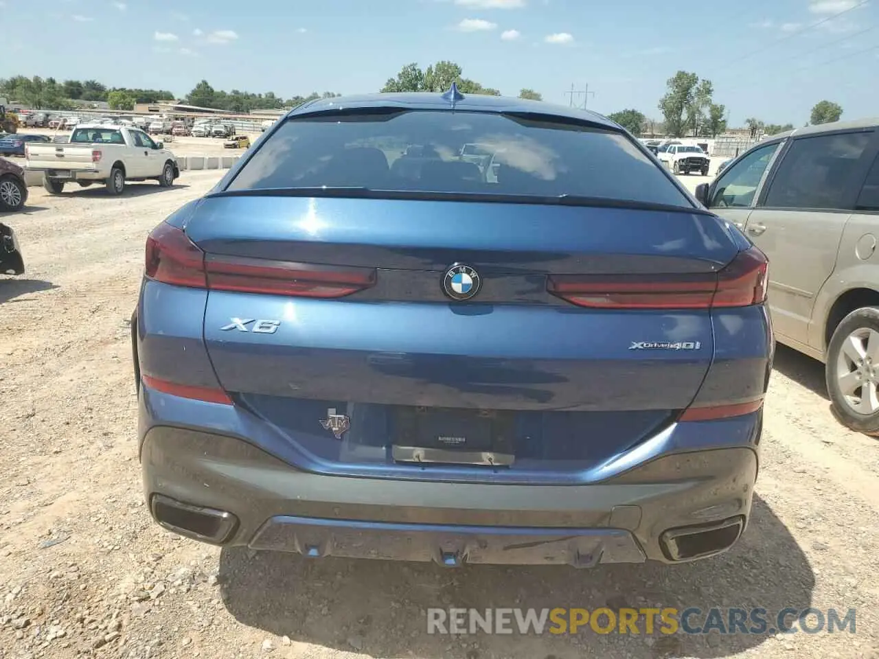 6 Photograph of a damaged car 5UXCY6C03M9F48971 BMW X6 2021