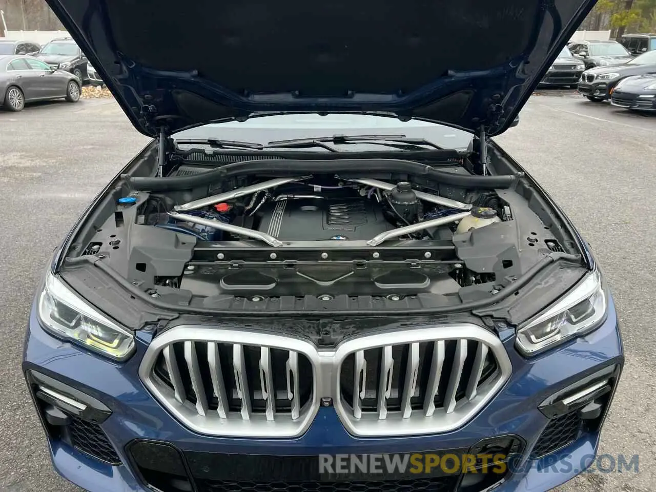 8 Photograph of a damaged car 5UXCY6C07M9E08681 BMW X6 2021