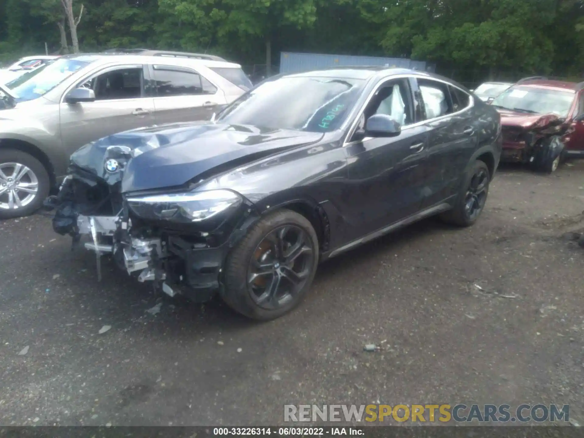 2 Photograph of a damaged car 5UXCY6C08M9H38748 BMW X6 2021