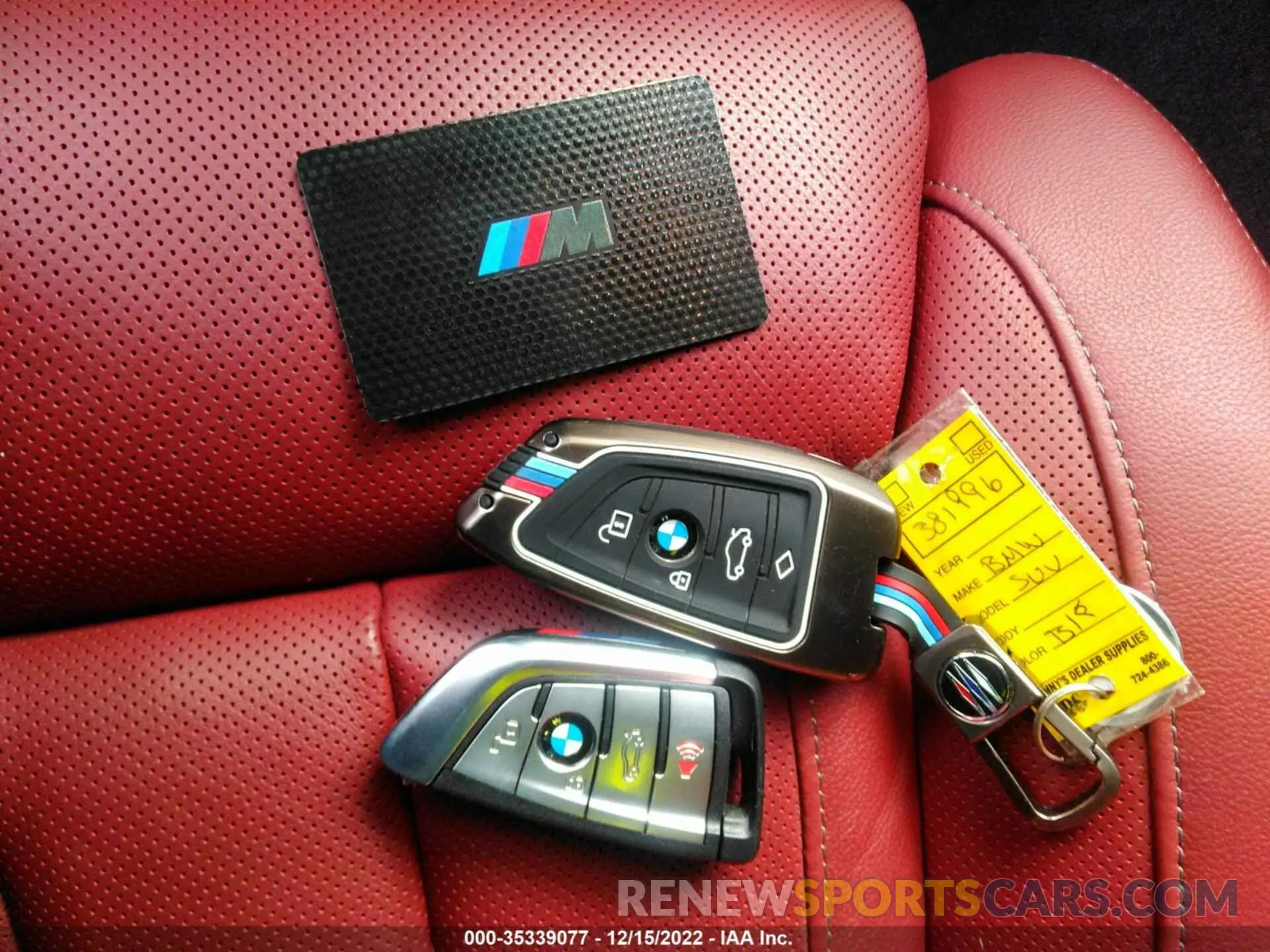 11 Photograph of a damaged car 5UXCY8C01M9E09921 BMW X6 2021