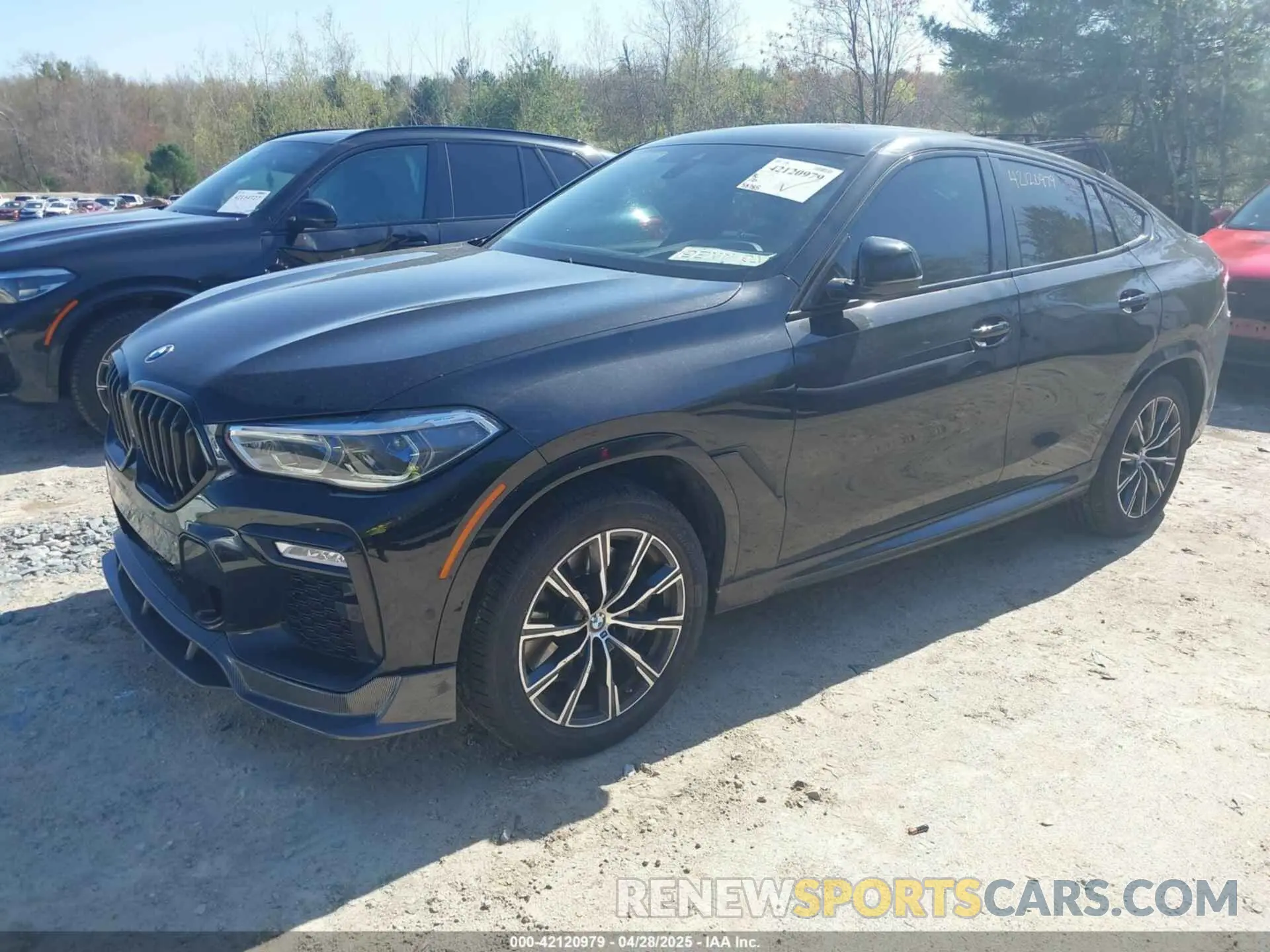 2 Photograph of a damaged car 5UXCY8C08M9E32340 BMW X6 2021