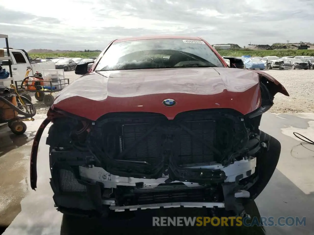 5 Photograph of a damaged car 5YMCY0C0XM9H79257 BMW X6 2021