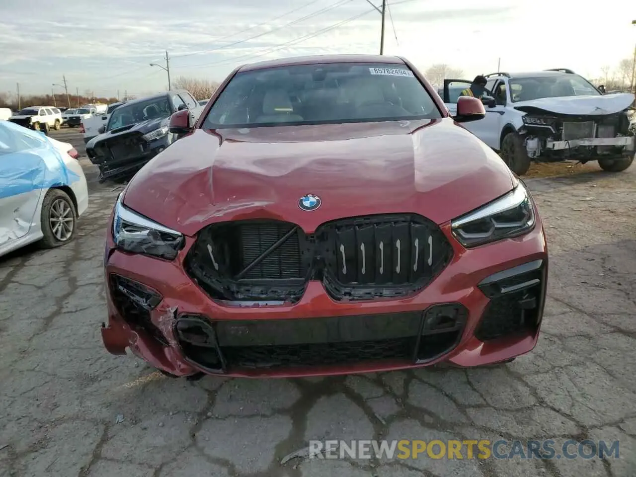5 Photograph of a damaged car 5UXCY6C00N9K08840 BMW X6 2022