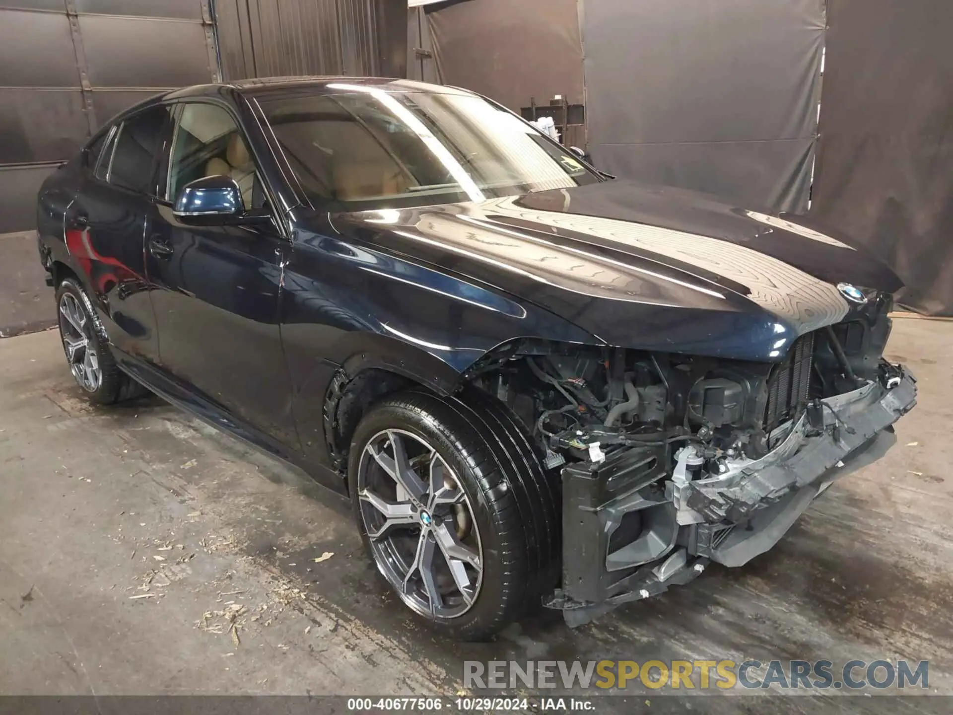 1 Photograph of a damaged car 5UXCY6C00N9L31389 BMW X6 2022