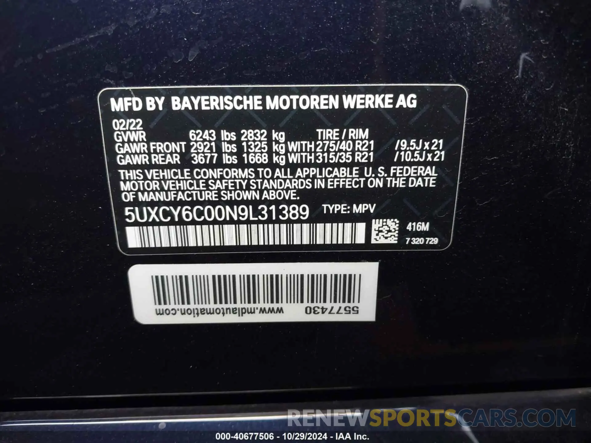 9 Photograph of a damaged car 5UXCY6C00N9L31389 BMW X6 2022