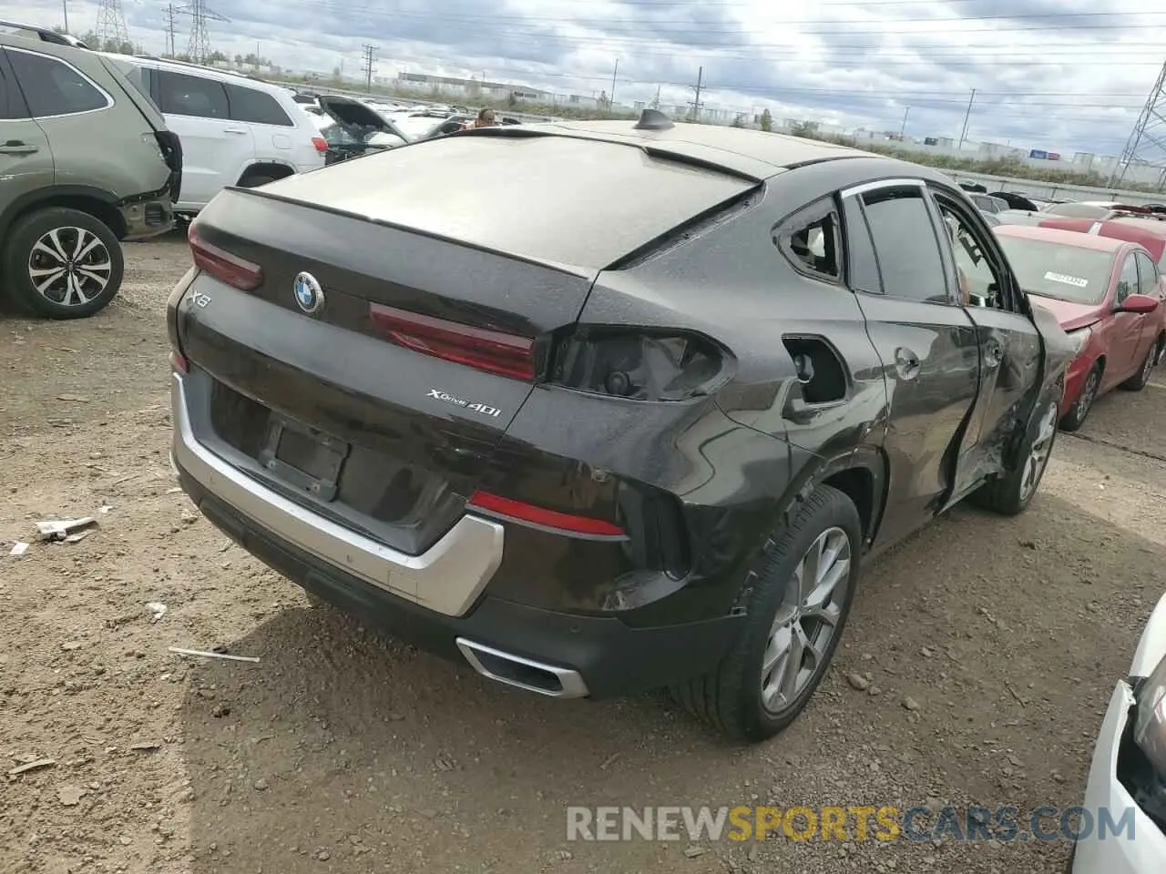 3 Photograph of a damaged car 5UXCY6C01N9K11052 BMW X6 2022