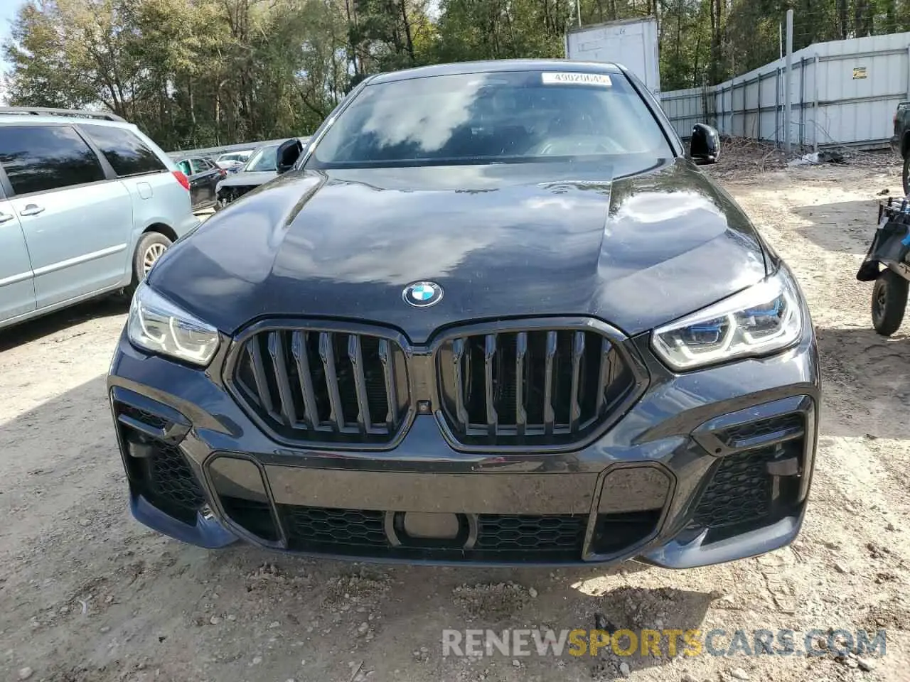5 Photograph of a damaged car 5UXCY6C01N9K49185 BMW X6 2022