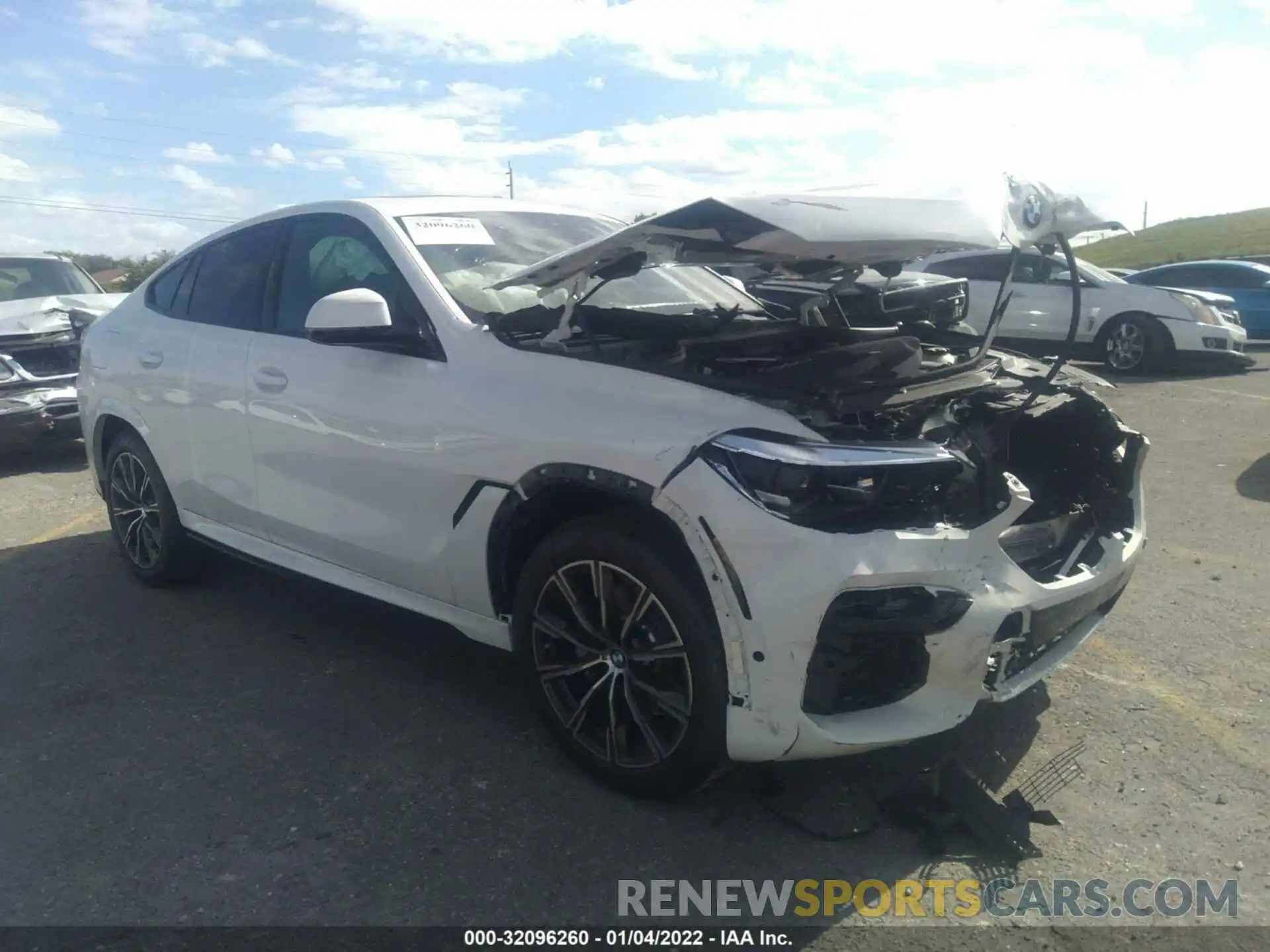 1 Photograph of a damaged car 5UXCY6C02N9K66092 BMW X6 2022