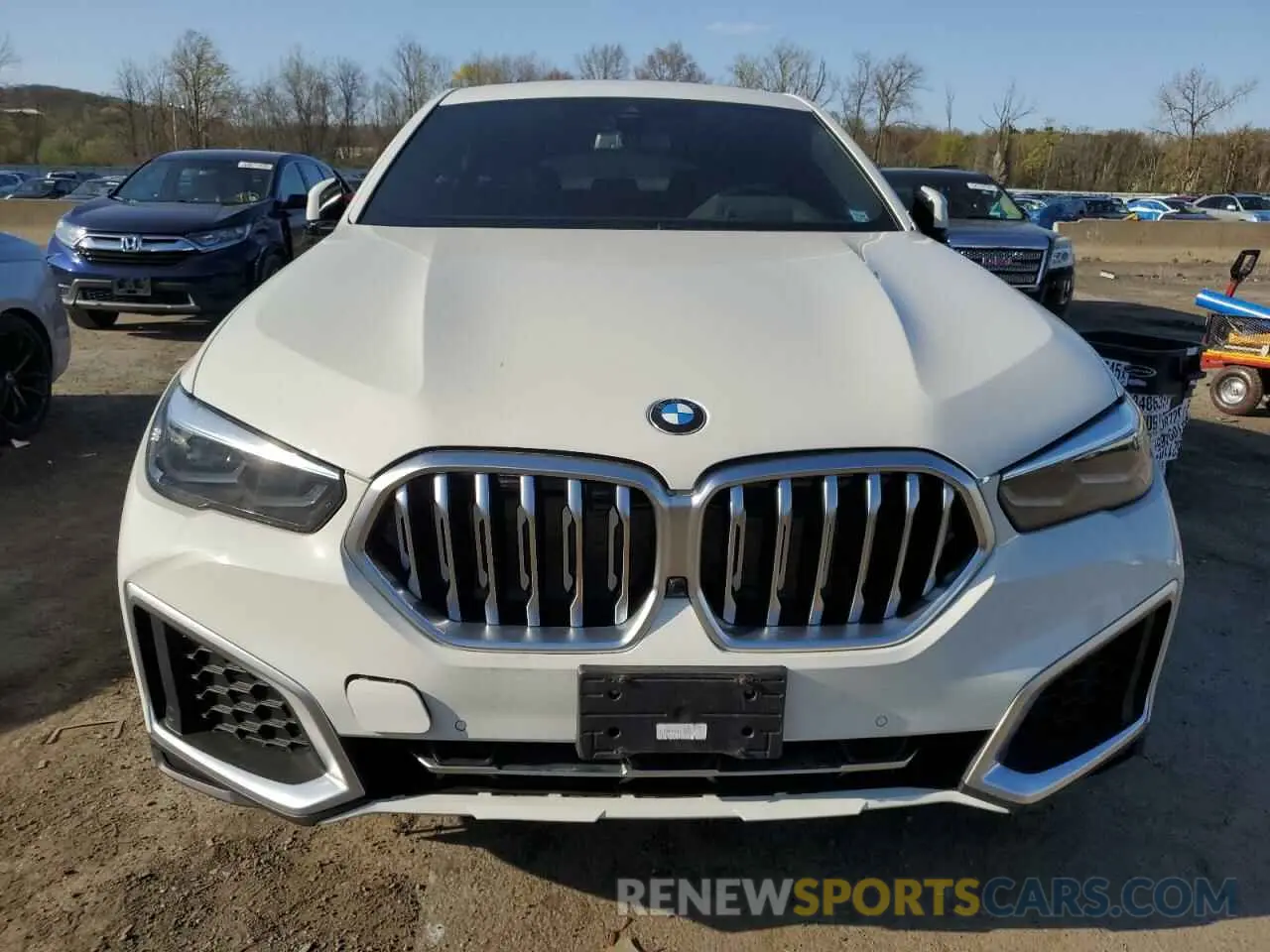 5 Photograph of a damaged car 5UXCY6C07N9J58714 BMW X6 2022
