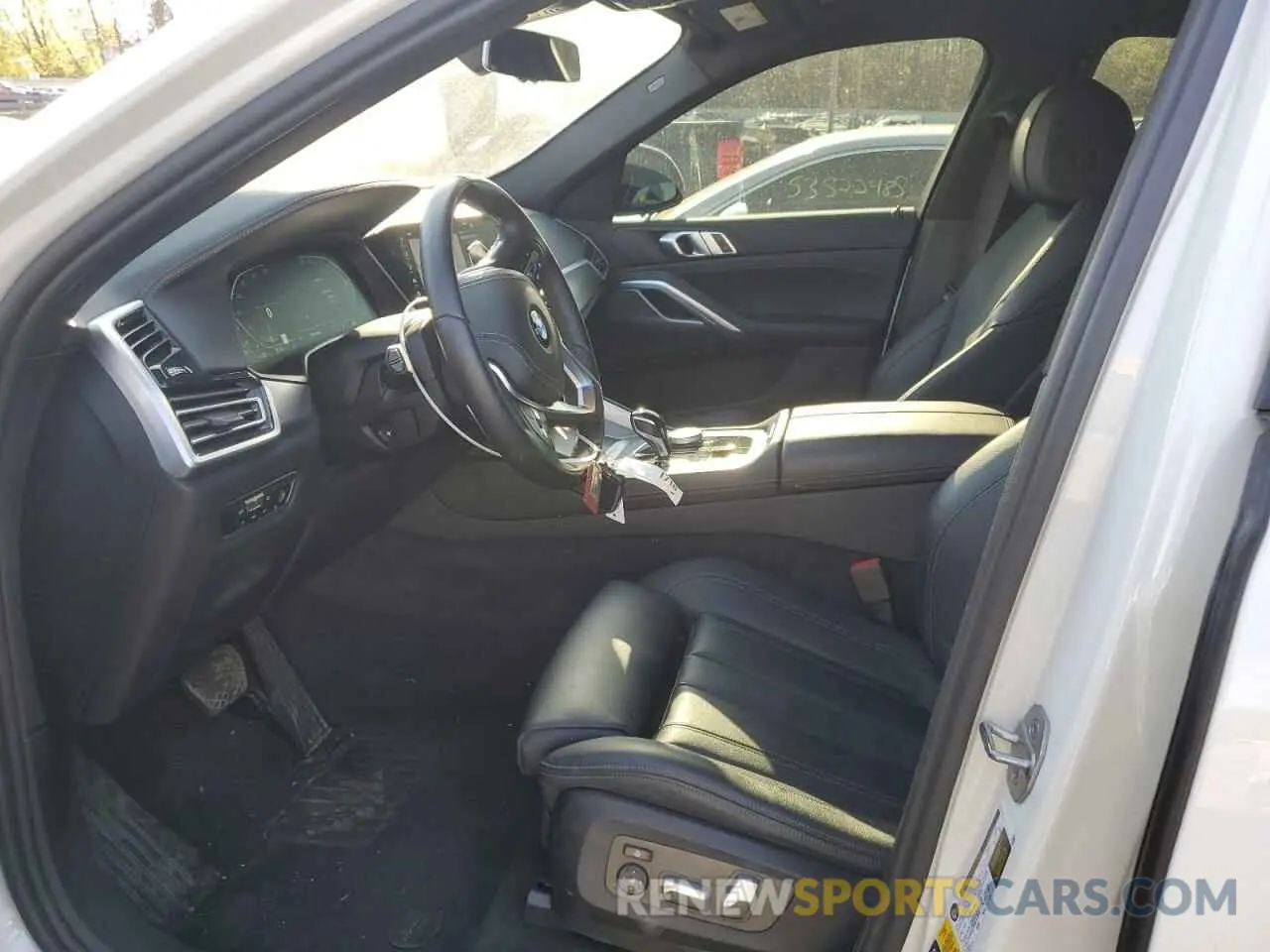 7 Photograph of a damaged car 5UXCY6C07N9J58714 BMW X6 2022